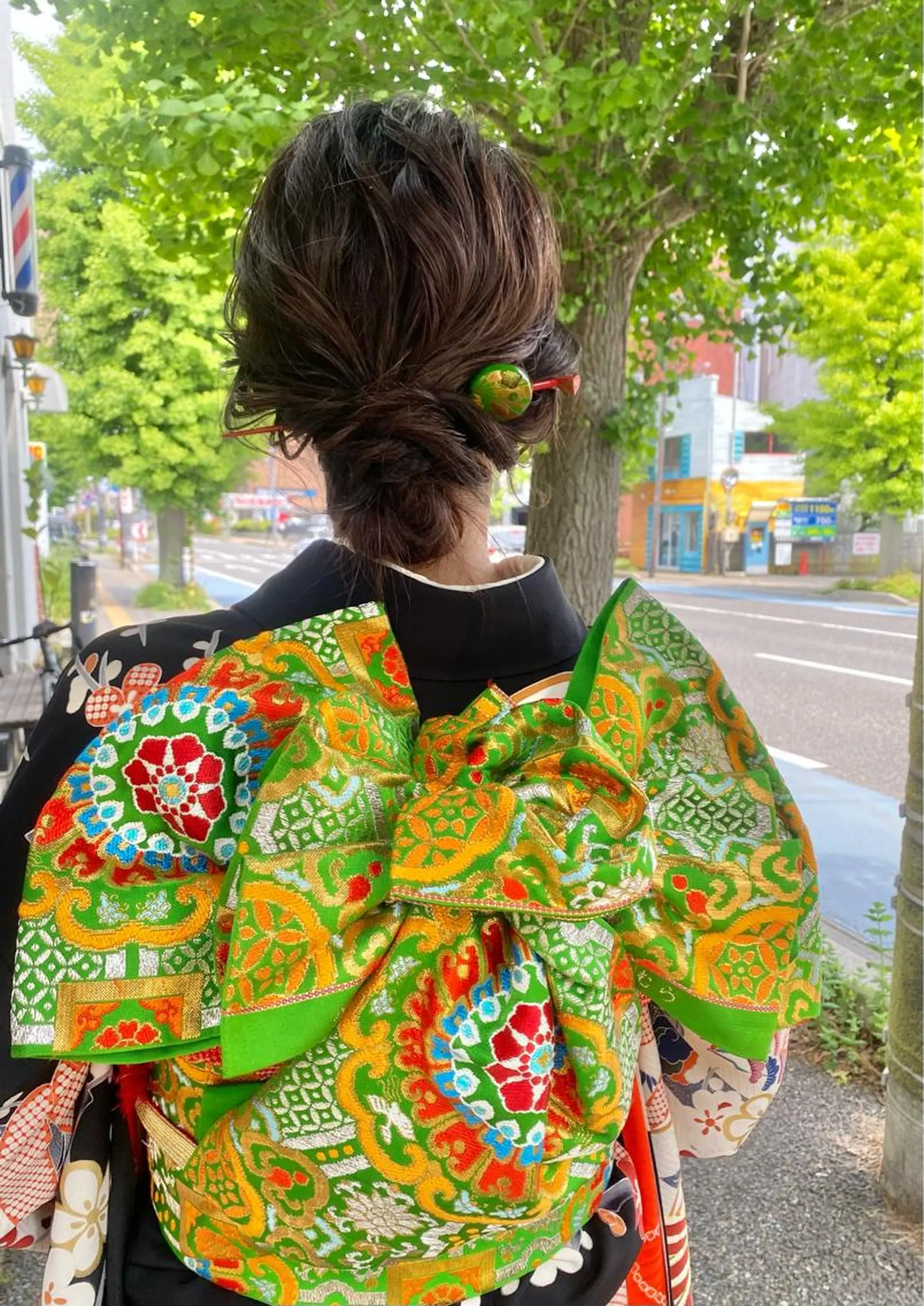 セミロング 小日向 沙織のヘアスタイル