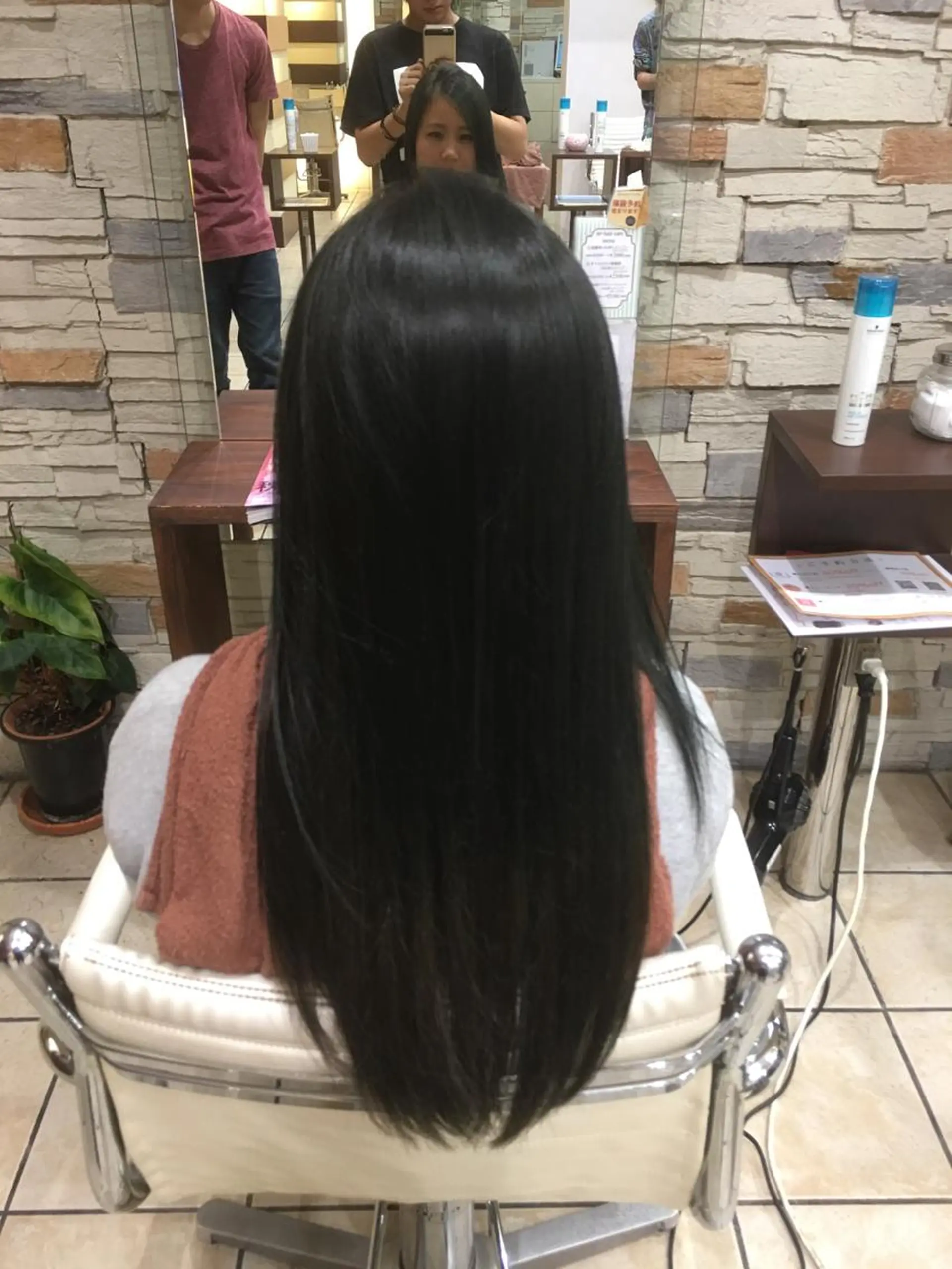 セミロング ロング カラー アッシュ TAKA 髪質改善のヘアスタイル