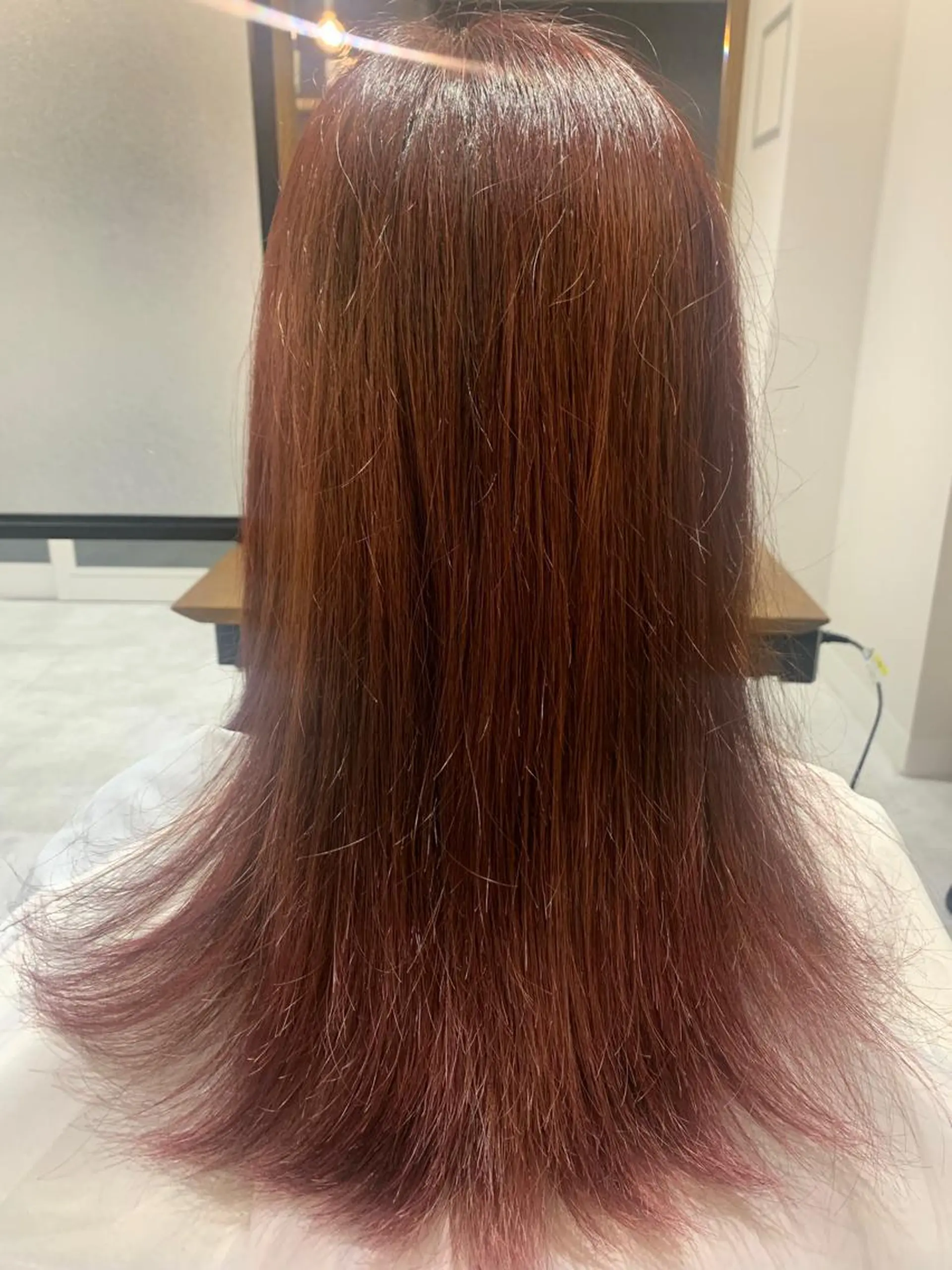 カラー 大久保 玲菜のヘアスタイル