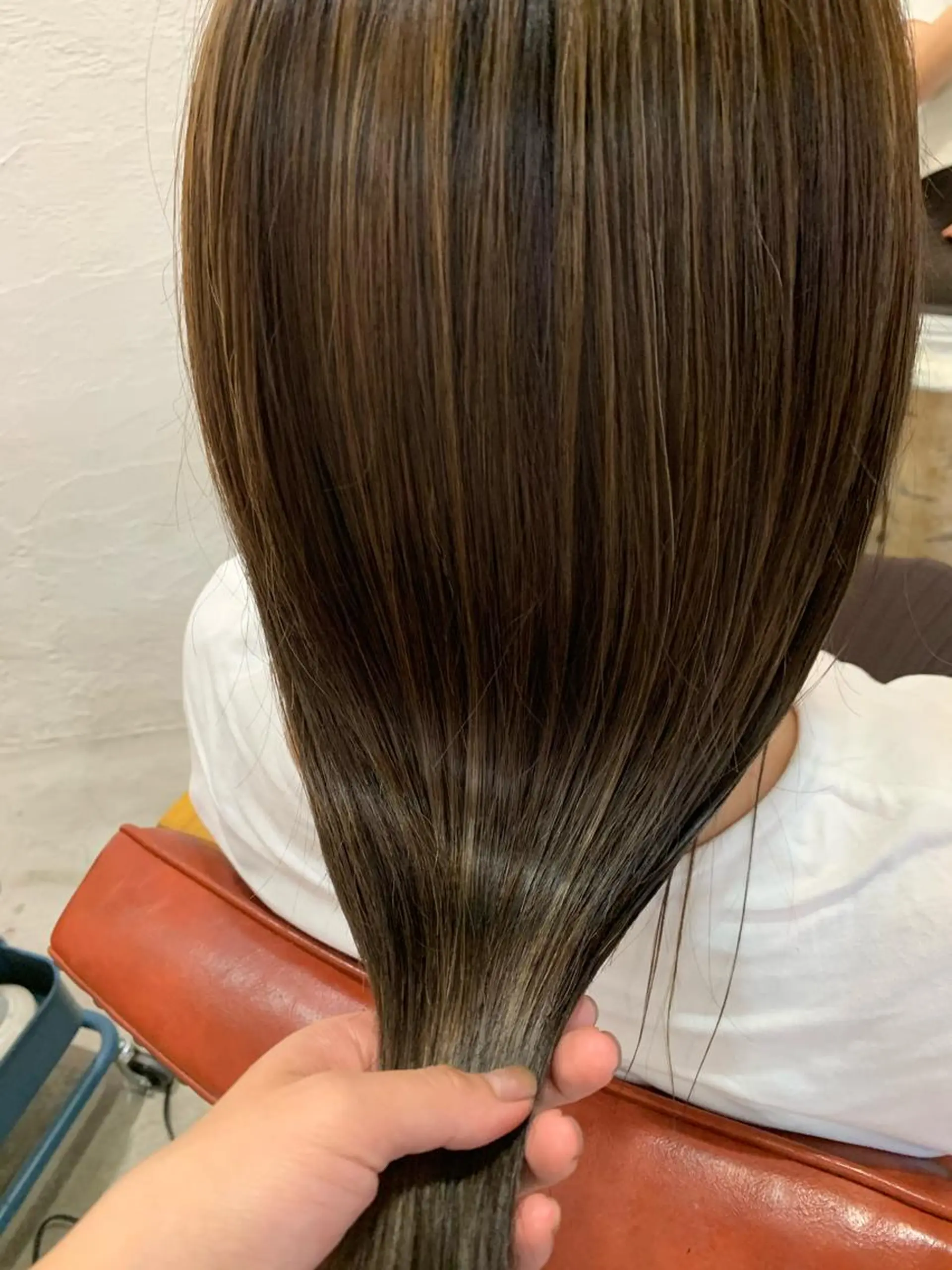 ロング カラー タナカ マナミのヘアスタイル