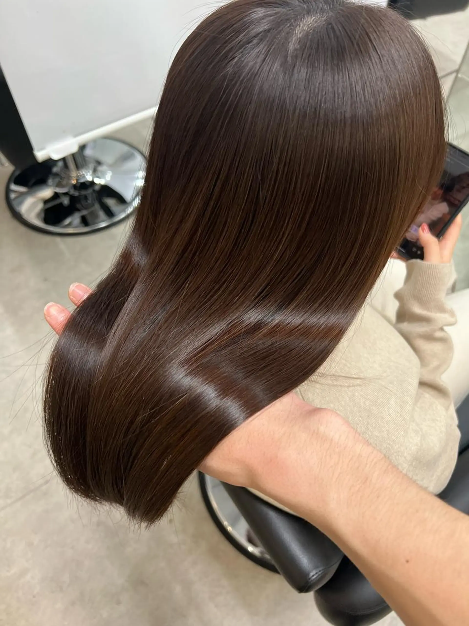 ロング 髪質改善 トリートメント 韓国風レイヤーカット グレージュ/大希のヘアスタイル