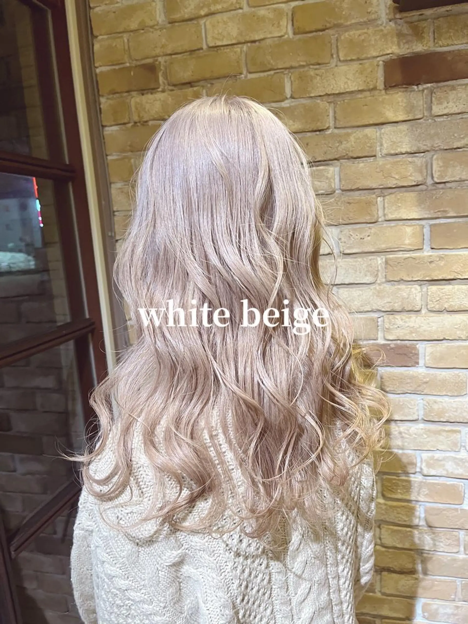 セミロング セミロングパーマ ヘアカラー 🧡ミルクティー/ レイヤー🧡ショウナのヘアスタイル