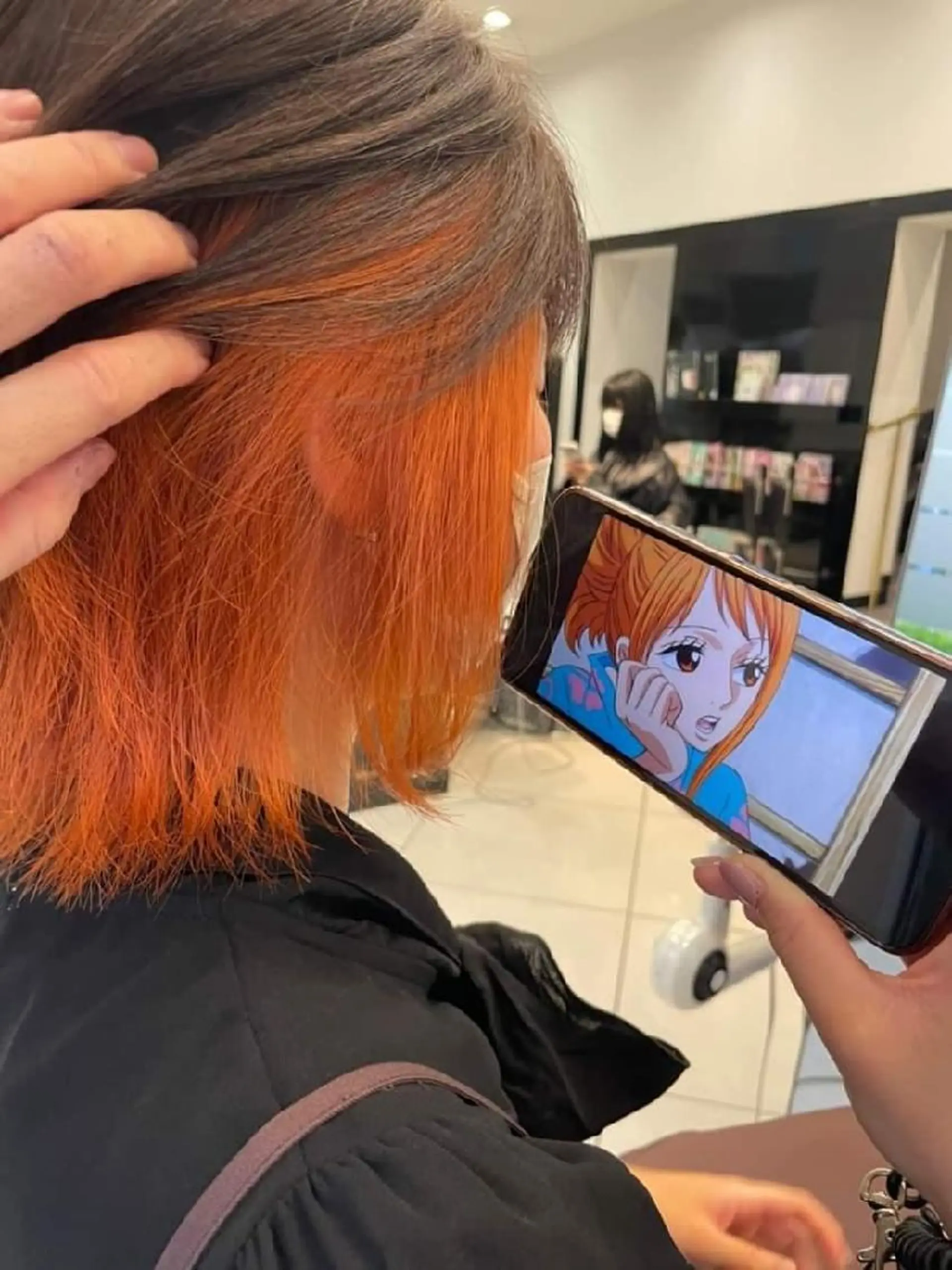 ショート カラー ブリーチ ケアブリーチ インナーカラー オレンジ ウルフカット ヘアカラー トリートメント あらげ 🌈推しカラー🌈ᵕのヘアスタイル