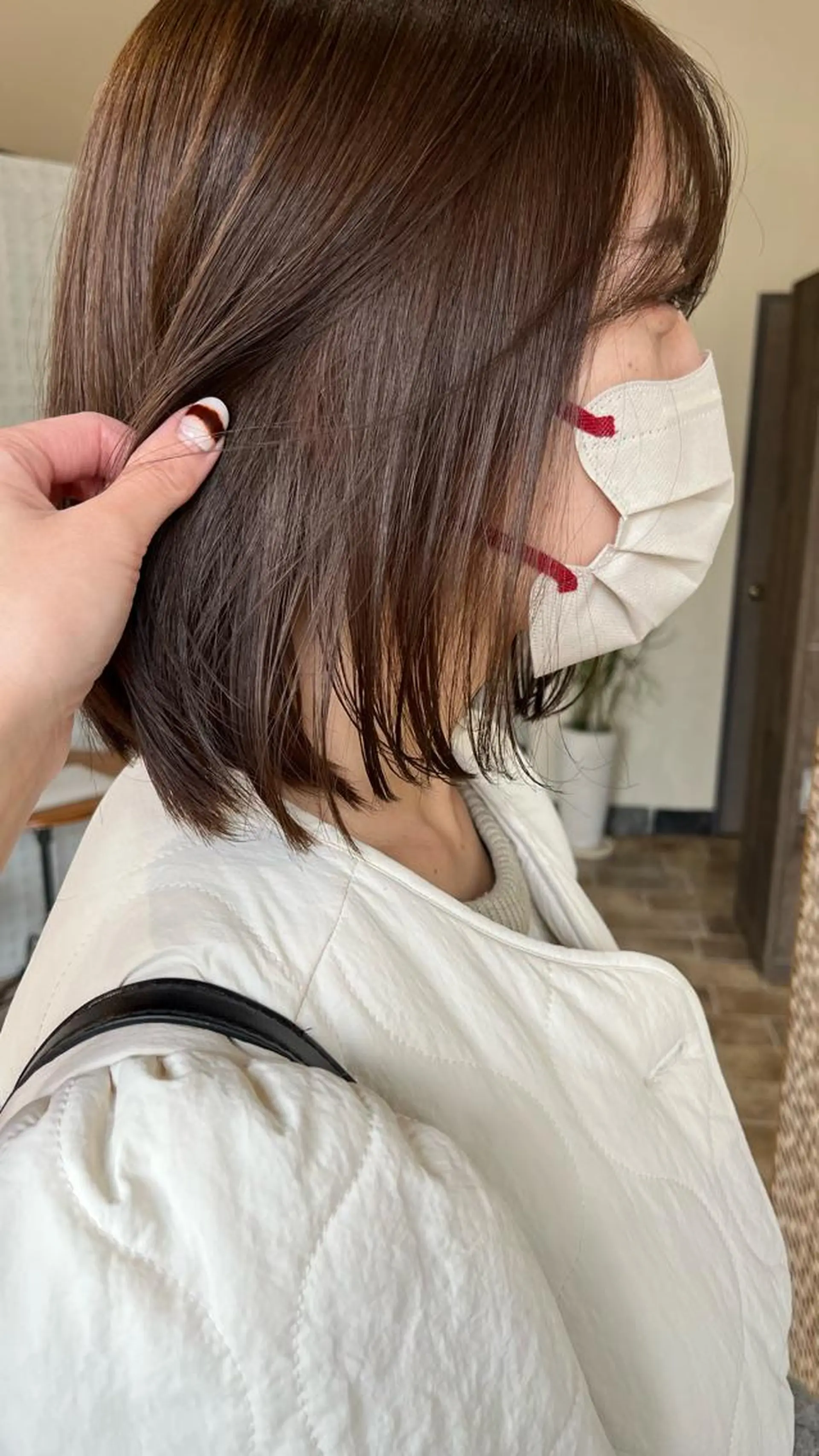 ショート カラー 中村 友香のヘアスタイル