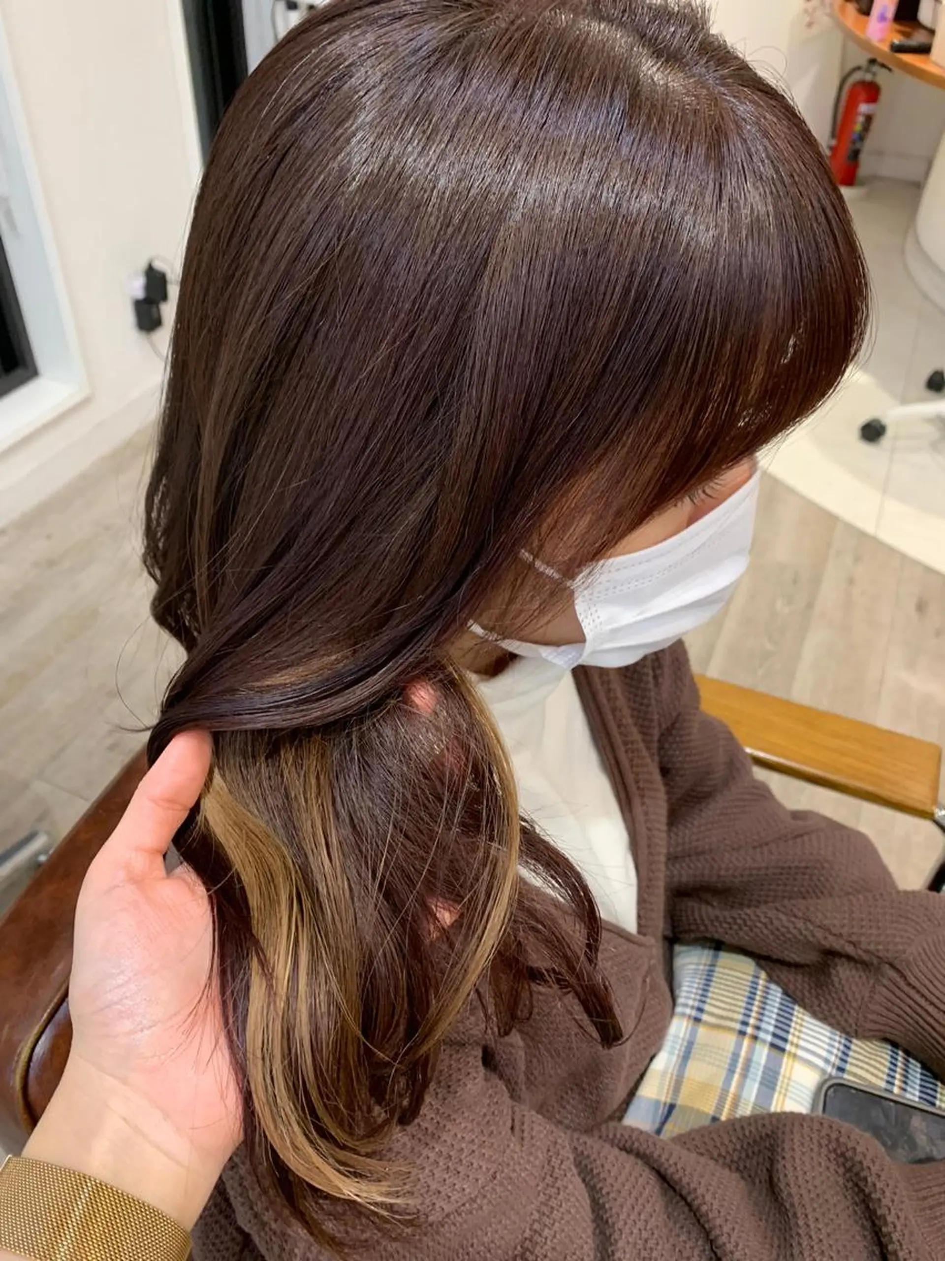 ミディアム カラー インナーカラー Door代官山所属・詩織/パーマ /代官山のヘアスタイル