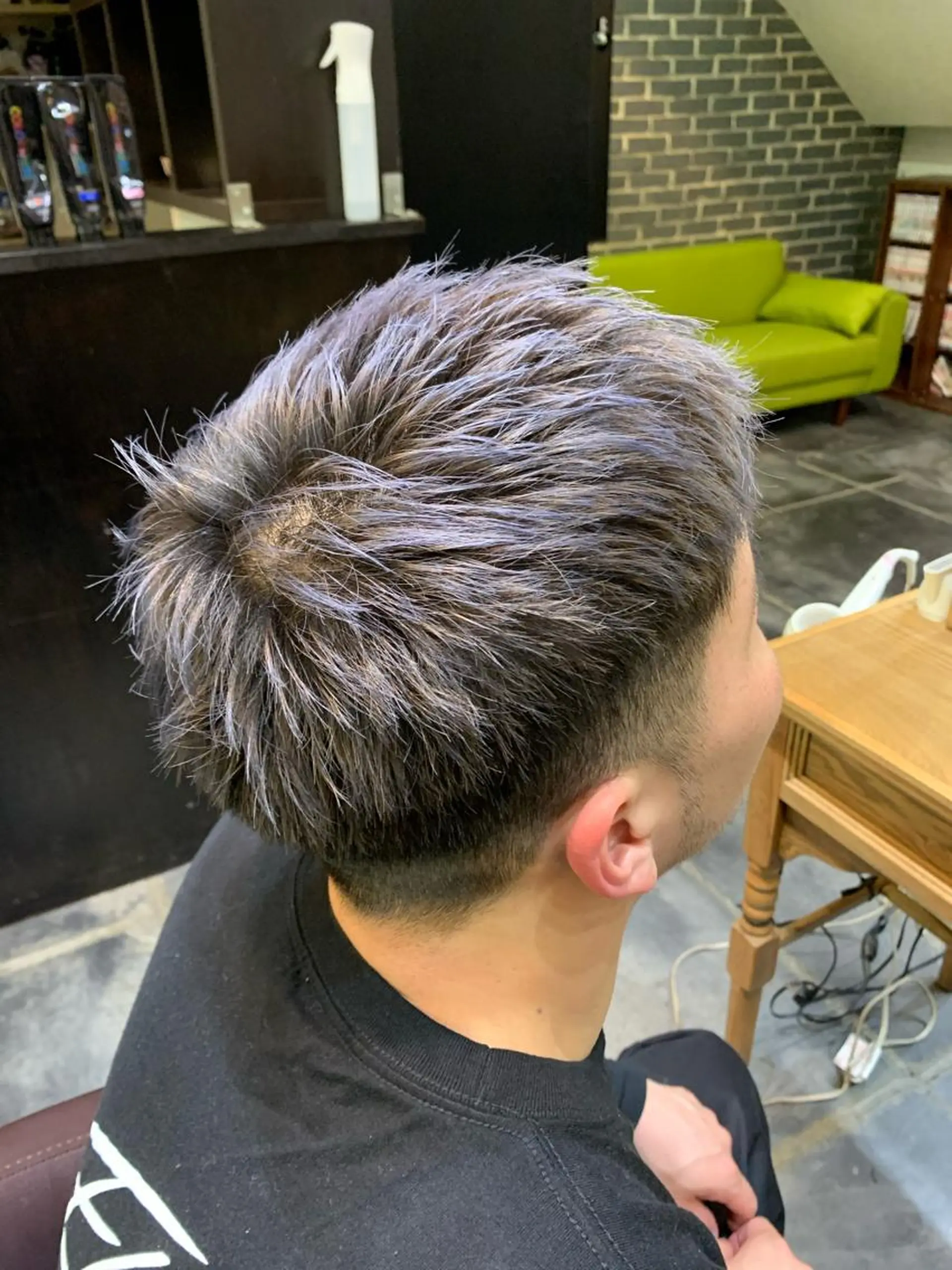 ショート メンズ アッシュ RIGO hair所属・トクシ ーのヘアスタイル