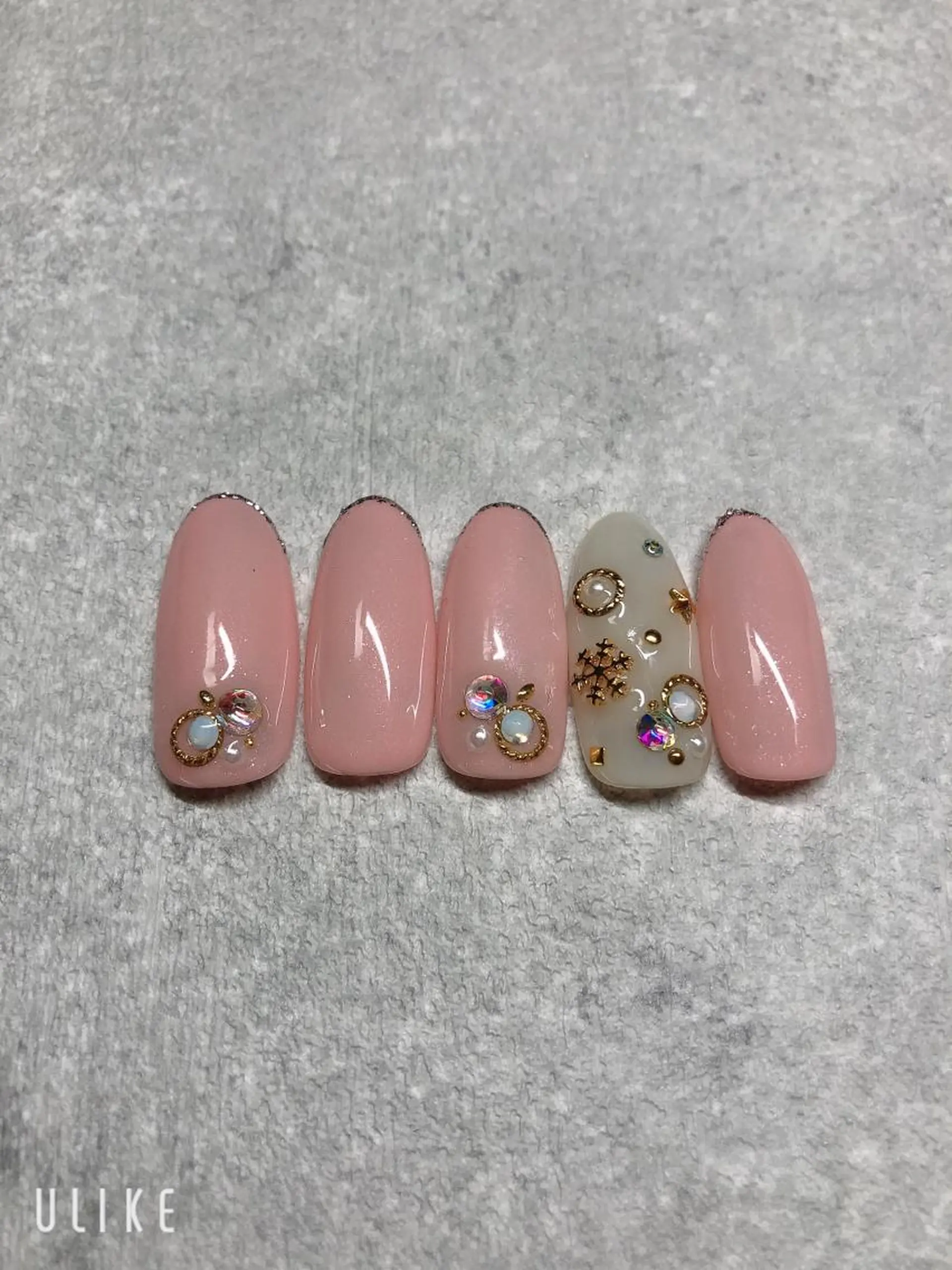 ネイル アートネイル フレンチネイル ジェルネイル グラデーション 韓国ネイル Nail room Bimano所属・Bimano seica♡+°のネイルデザイン