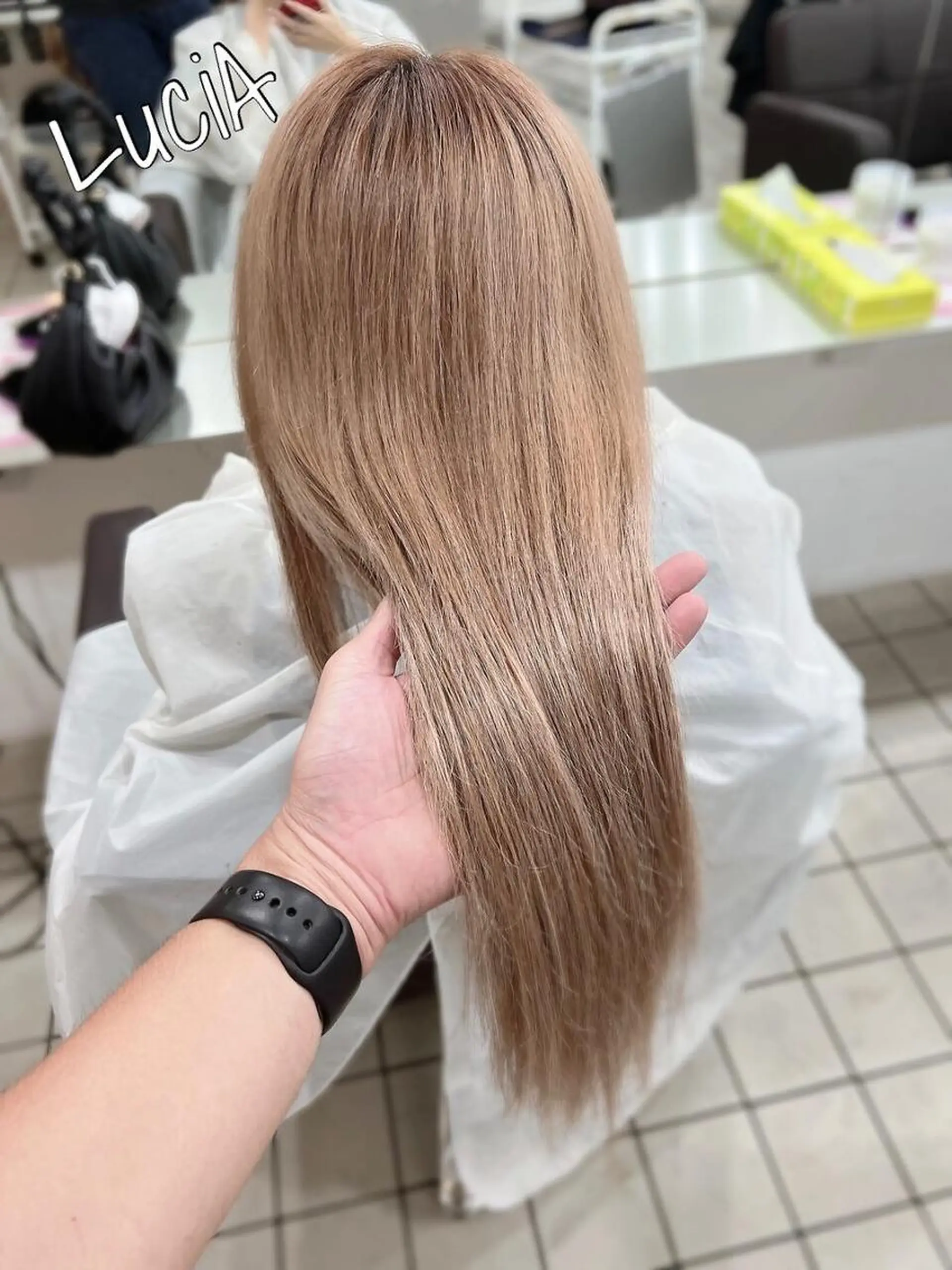 カラー ロング ヘアアレンジ シールエクステ ブリーチ エクステ MISAKIエクステ ブリーチ\5900のヘアスタイル