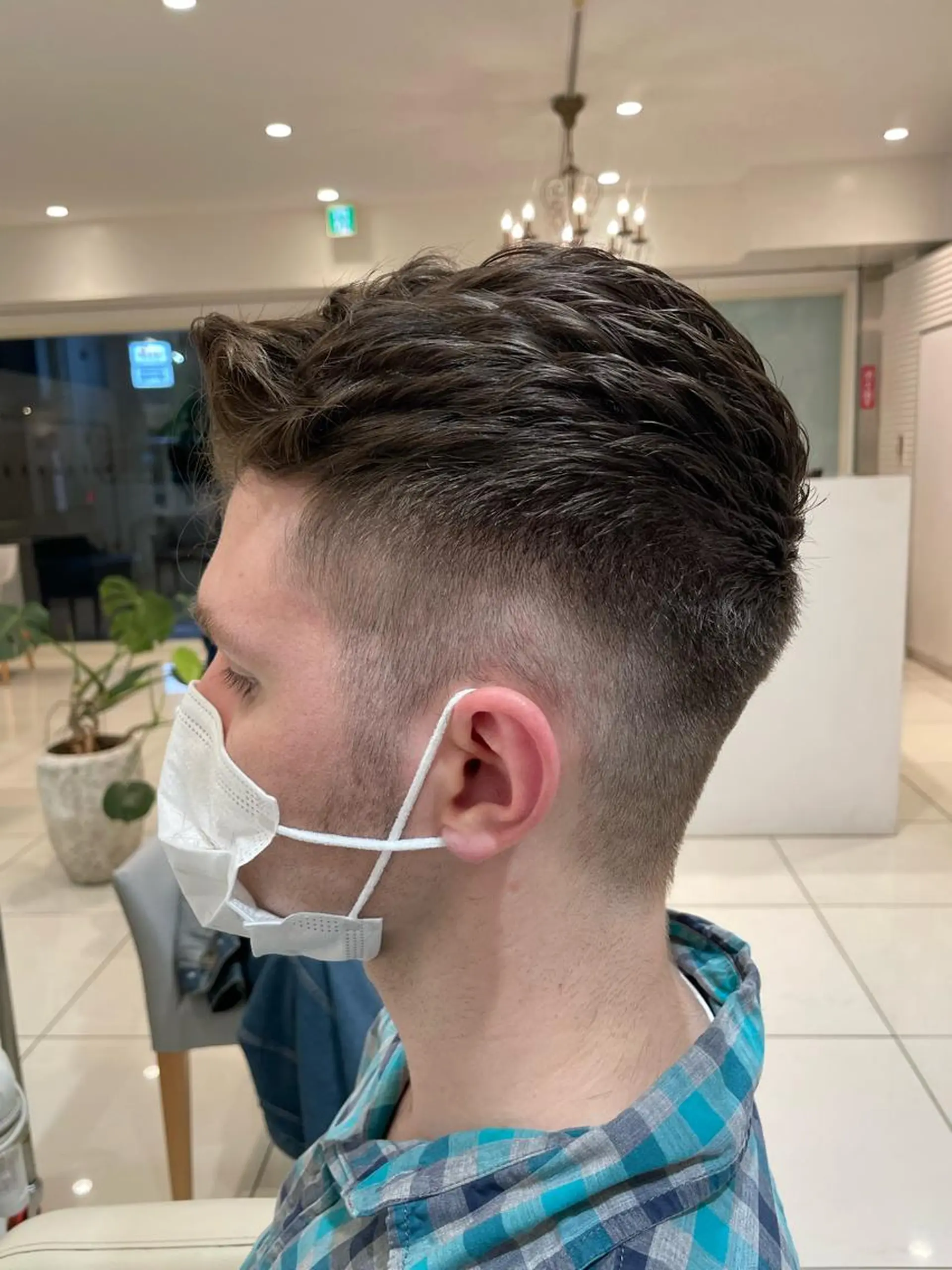 ショート メンズ JERICHO HAIR所属・河野 由佳の眉毛・アイブロウイメージ