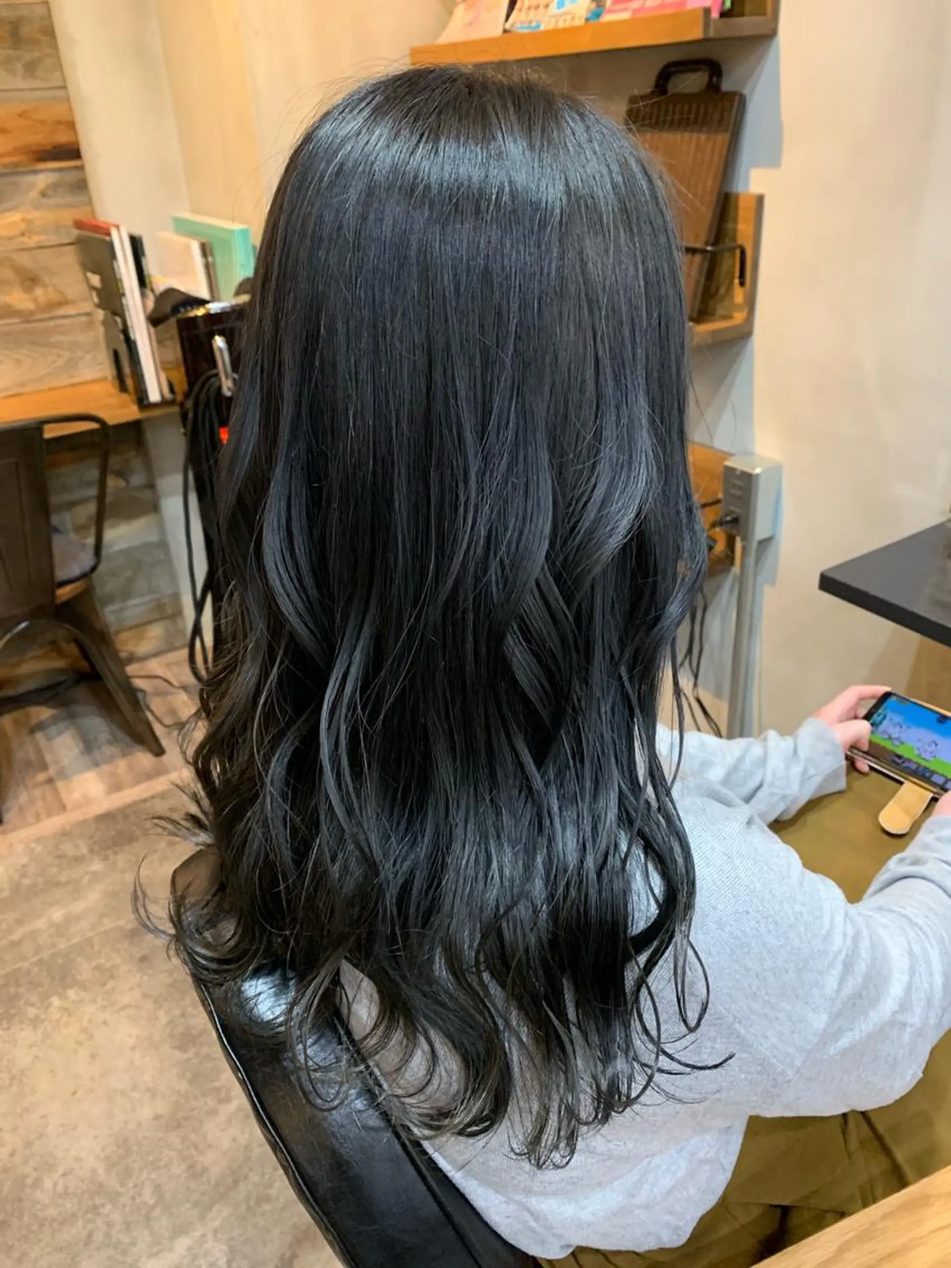 ロング ヘアカラー トリートメント 山本 みきのヘアスタイル