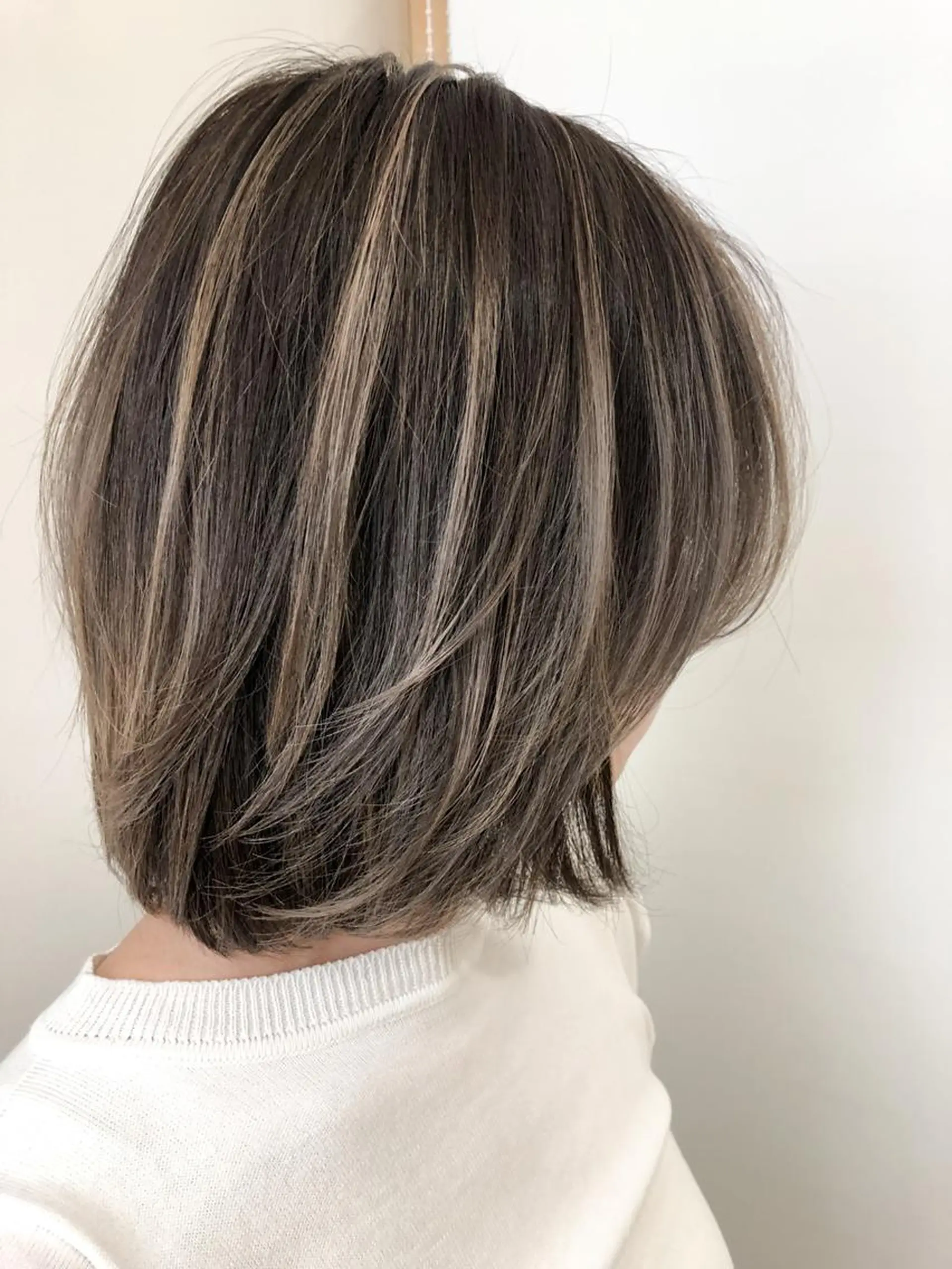ミディアム カラー ハイライトカラー ハイライト WONK. ウォンク 心斎橋のヘアスタイル