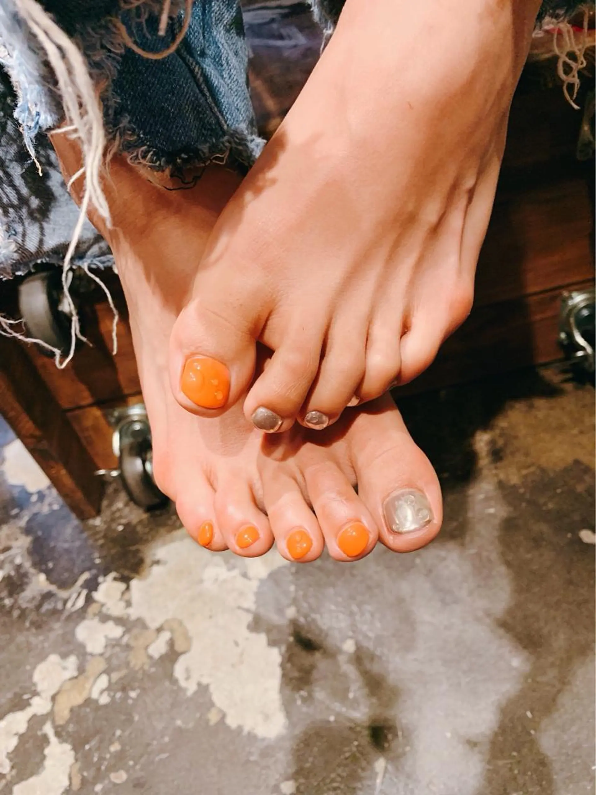 ネイル ミラーネイル オレンジ naillmatic所属・naillmatic ﾈｲﾙﾏﾃｨｯｸのネイルデザイン