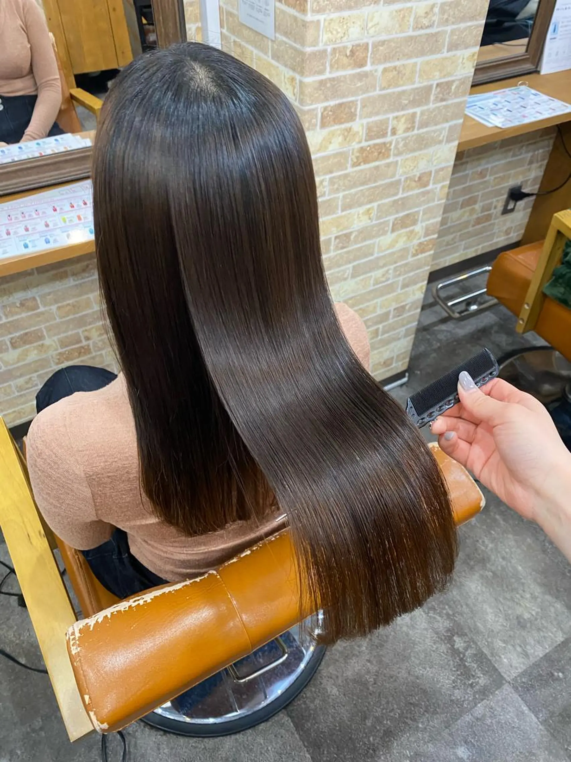 ロング 髪質改善 🤍erikaのヘアスタイル
