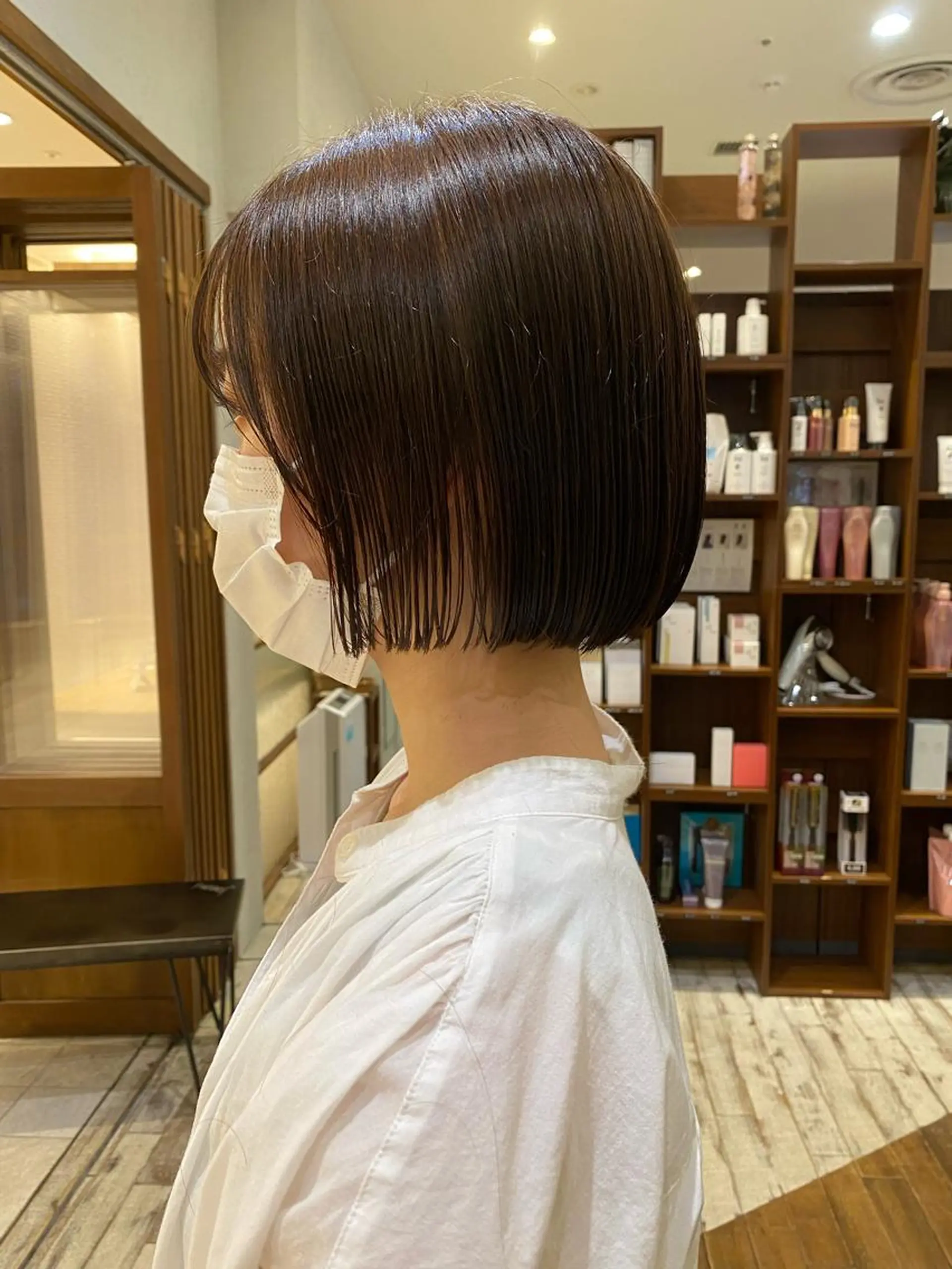 ショート 切りっぱなしボブ ボブ 栗原 瑞稀のヘアスタイル
