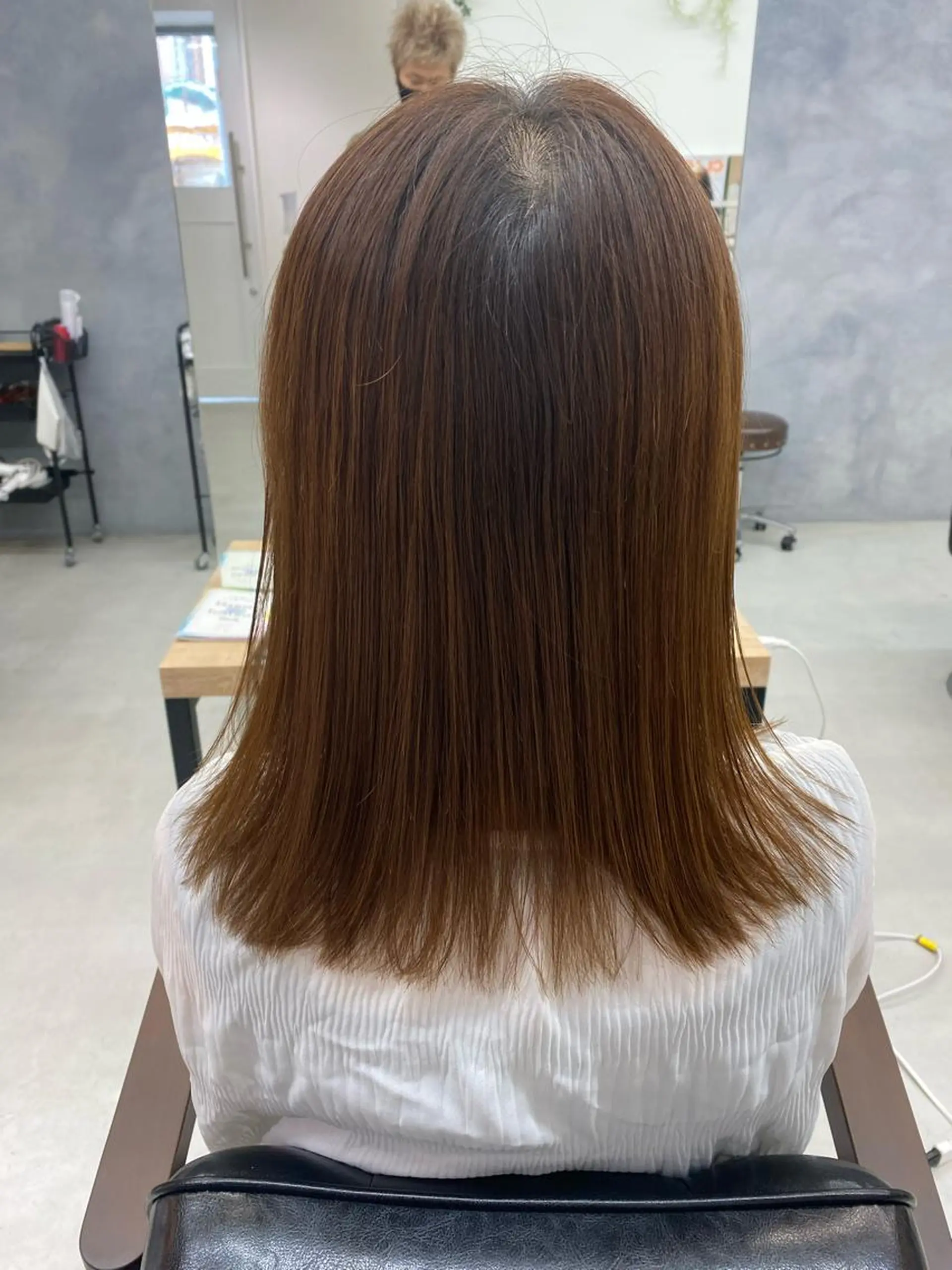 ミディアム ミディアムパーマ 嶋田 久純のヘアスタイル