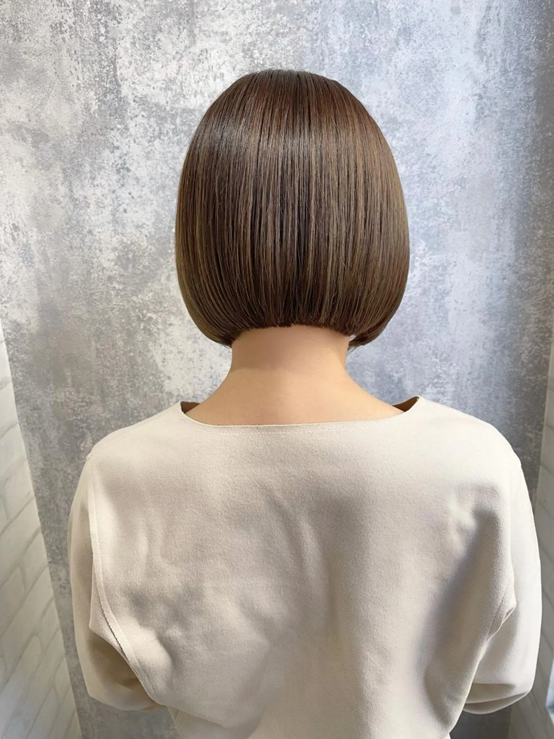 ショート カラー カット ヘアカラー トリートメント 【ボブ/透明感カラー 】🎀上村美緒🎀のヘアスタイル