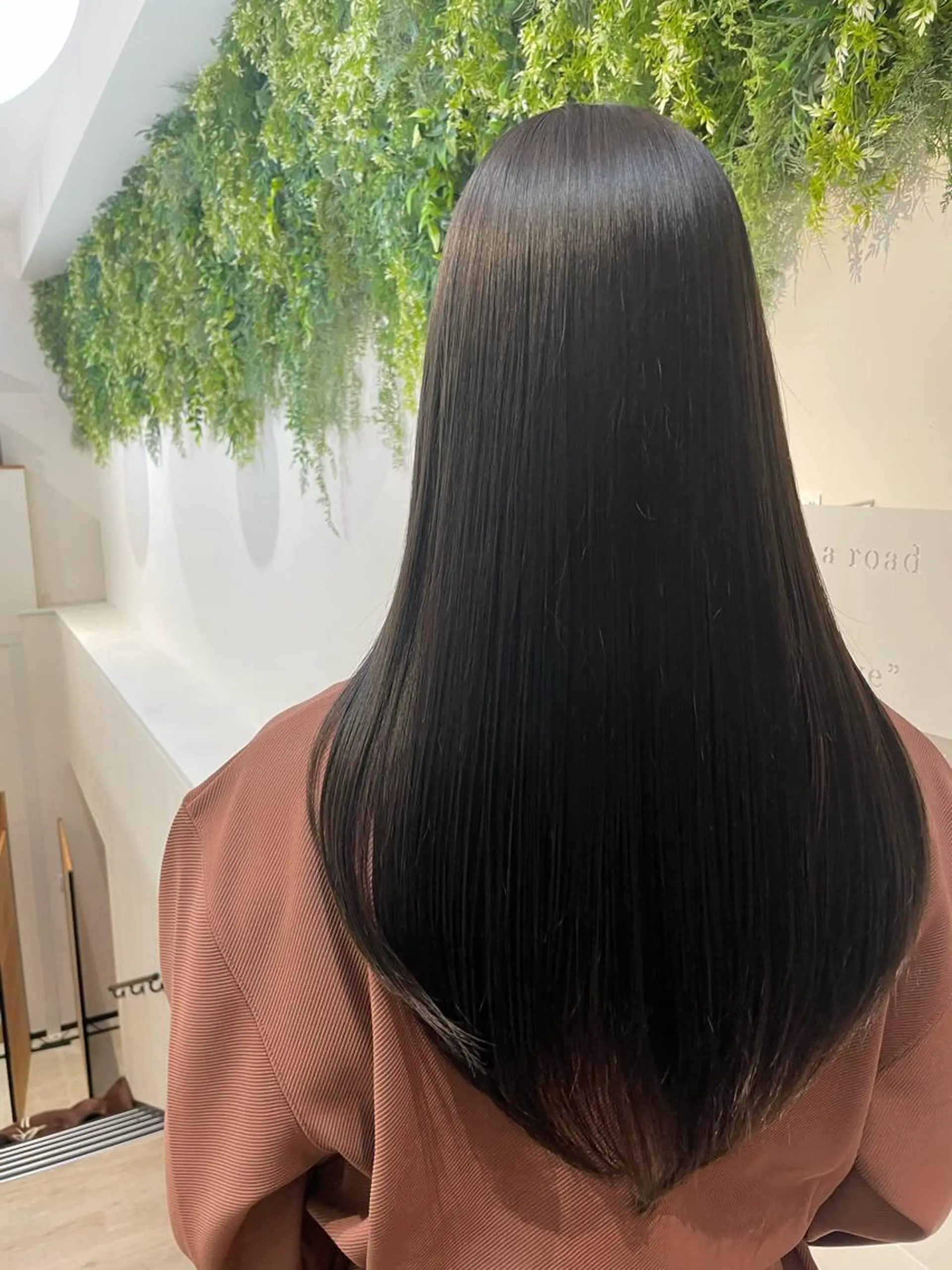 ロング カラー アッシュ アッシュグレー アッシュグレージュ 透明感カラー グレージュ レイヤー/韓国ヘア /顔周り/大久保貴之のヘアスタイル