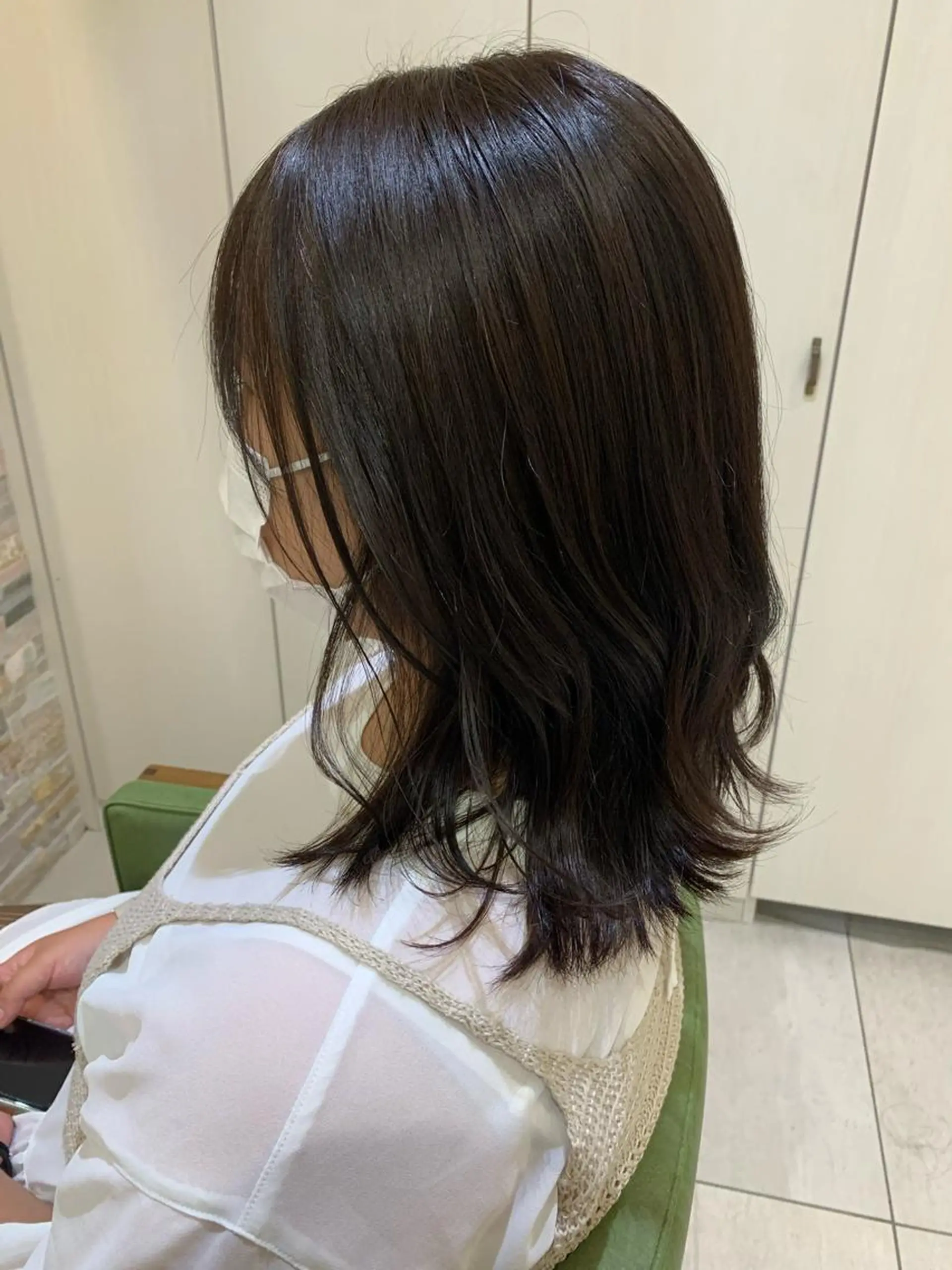 ミディアム カラー ベージュカラー オリーブベージュ 高橋友里亜 /フリーランスのヘアスタイル