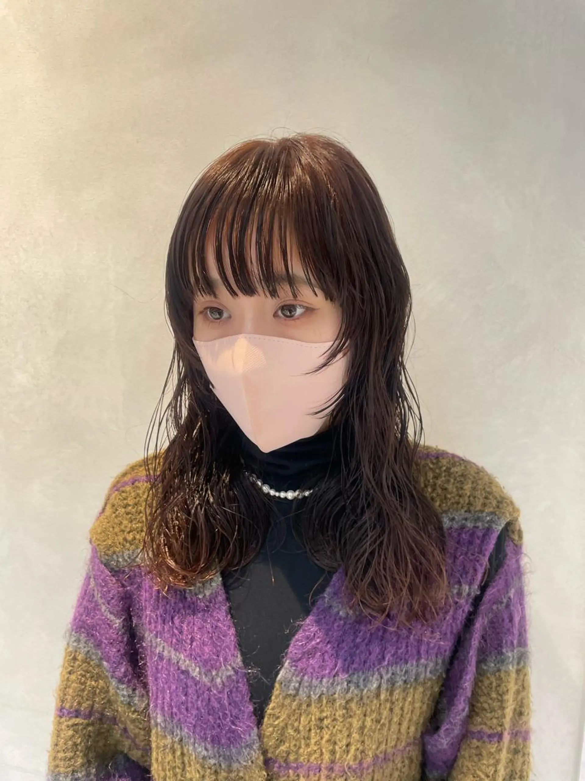 ロング カラー パーマ 顔周りカット ロング ウルフカット デジタルパーマ スパイラルパーマ カット パーマ トリートメント 若林 良のヘアスタイル