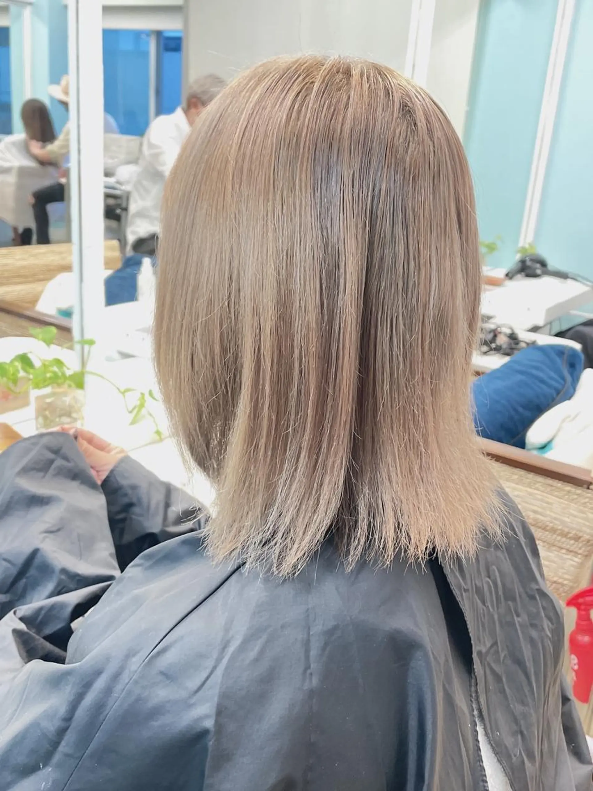 ミディアム salowin 原宿店所属・髪質改善ULTOWA 縮毛矯正モリムラのヘアスタイル
