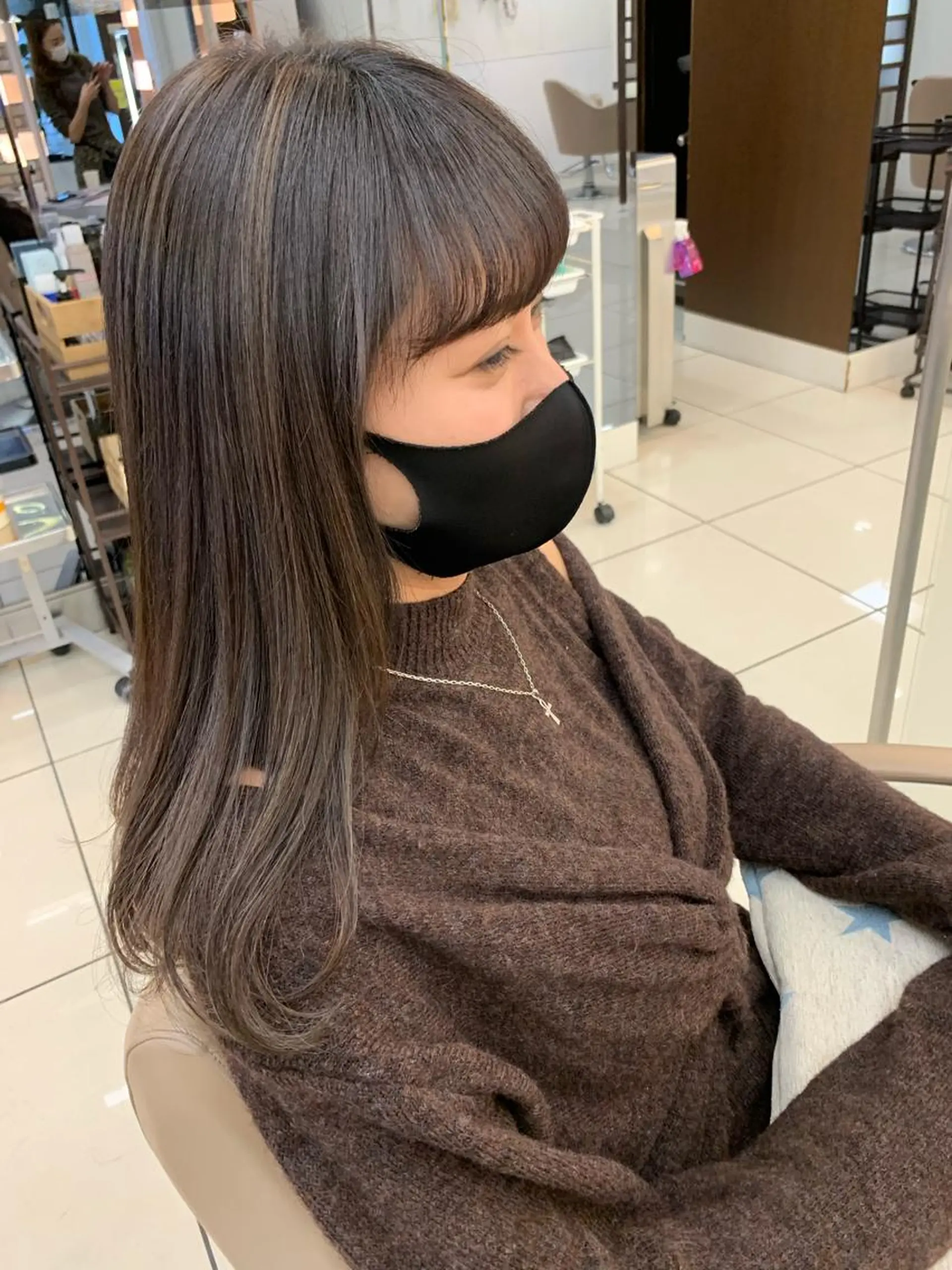 ロング カラー カット ヘアカラー トリートメント ママ美容師まつげ 🤍まき🤍のマツエク・マツパデザイン