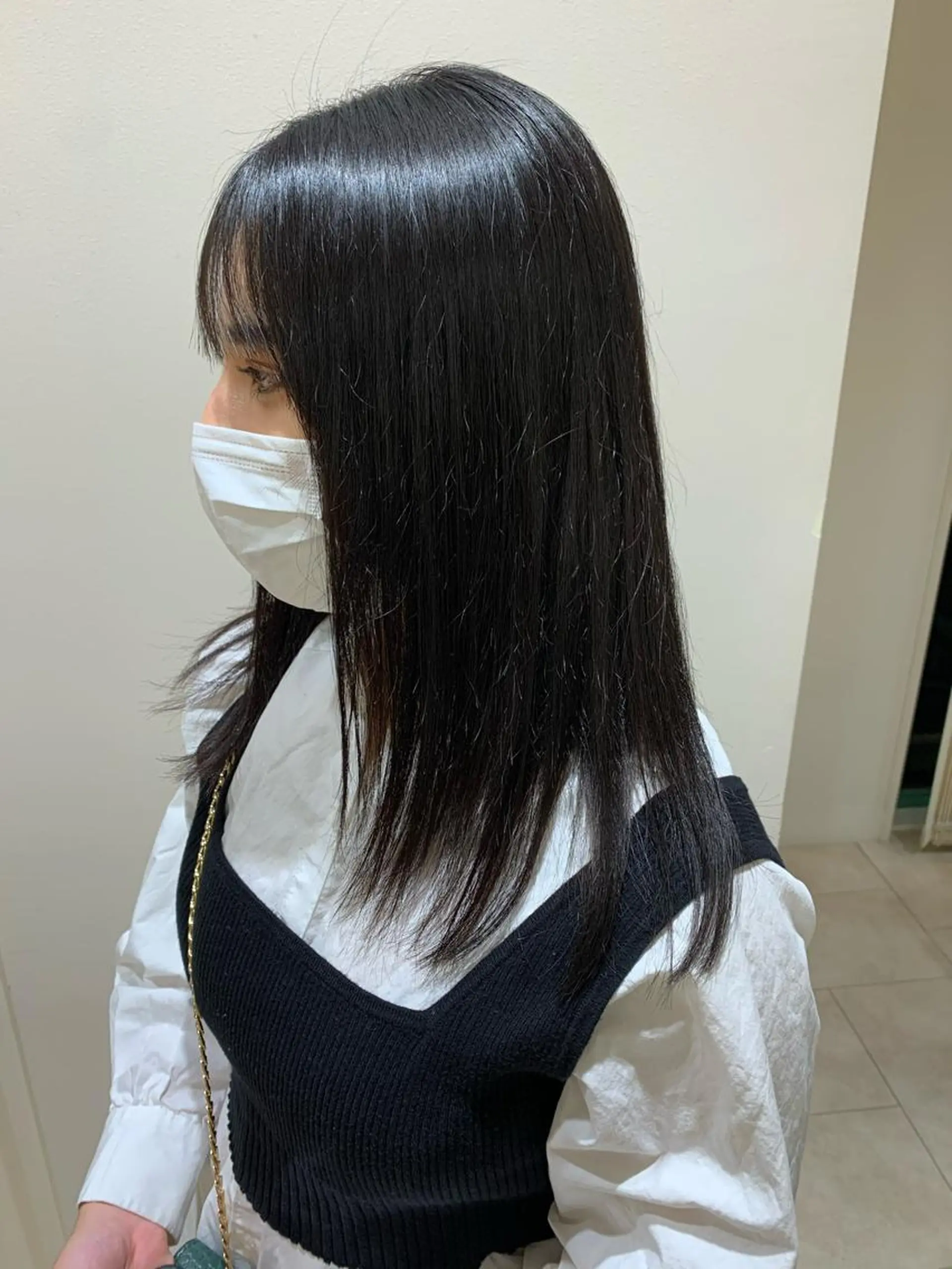 ロング パーマ 縮毛矯正 顔まわりカット✄ ベージュカラー🧸のヘアスタイル