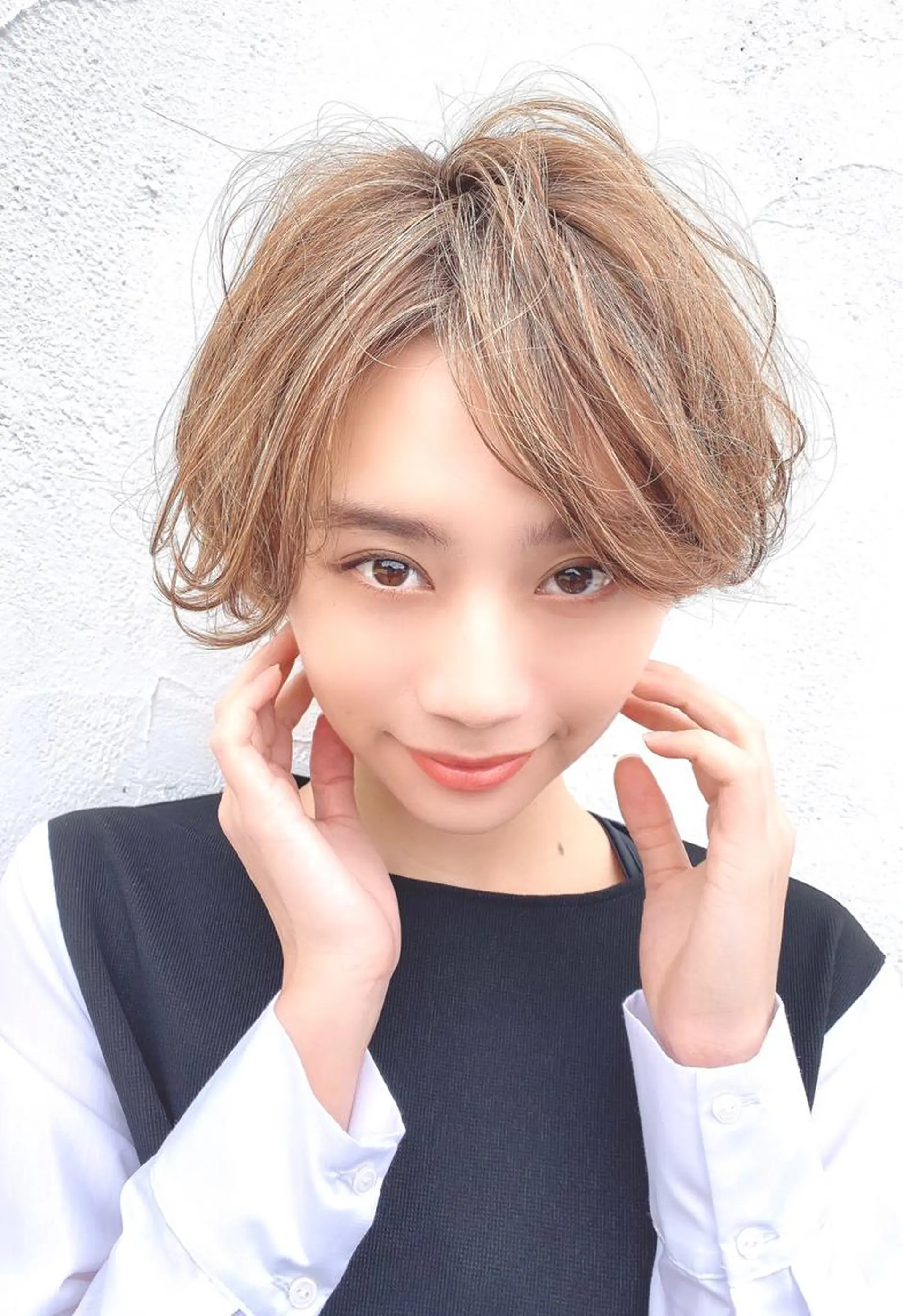 ショート カラー ケアカラー/縮毛矯正 /レイヤー/板垣光采のヘアスタイル