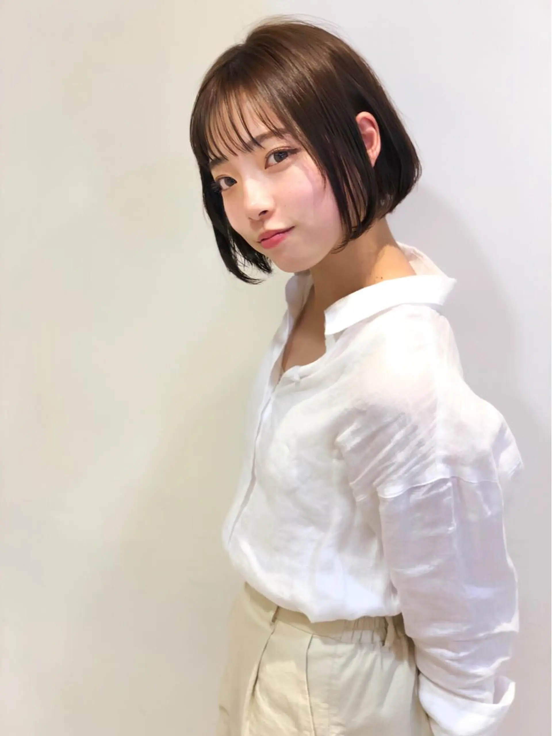 ショート カラー ベージュカラー ボブ ショートヘア ディレクター ノナカのヘアスタイル