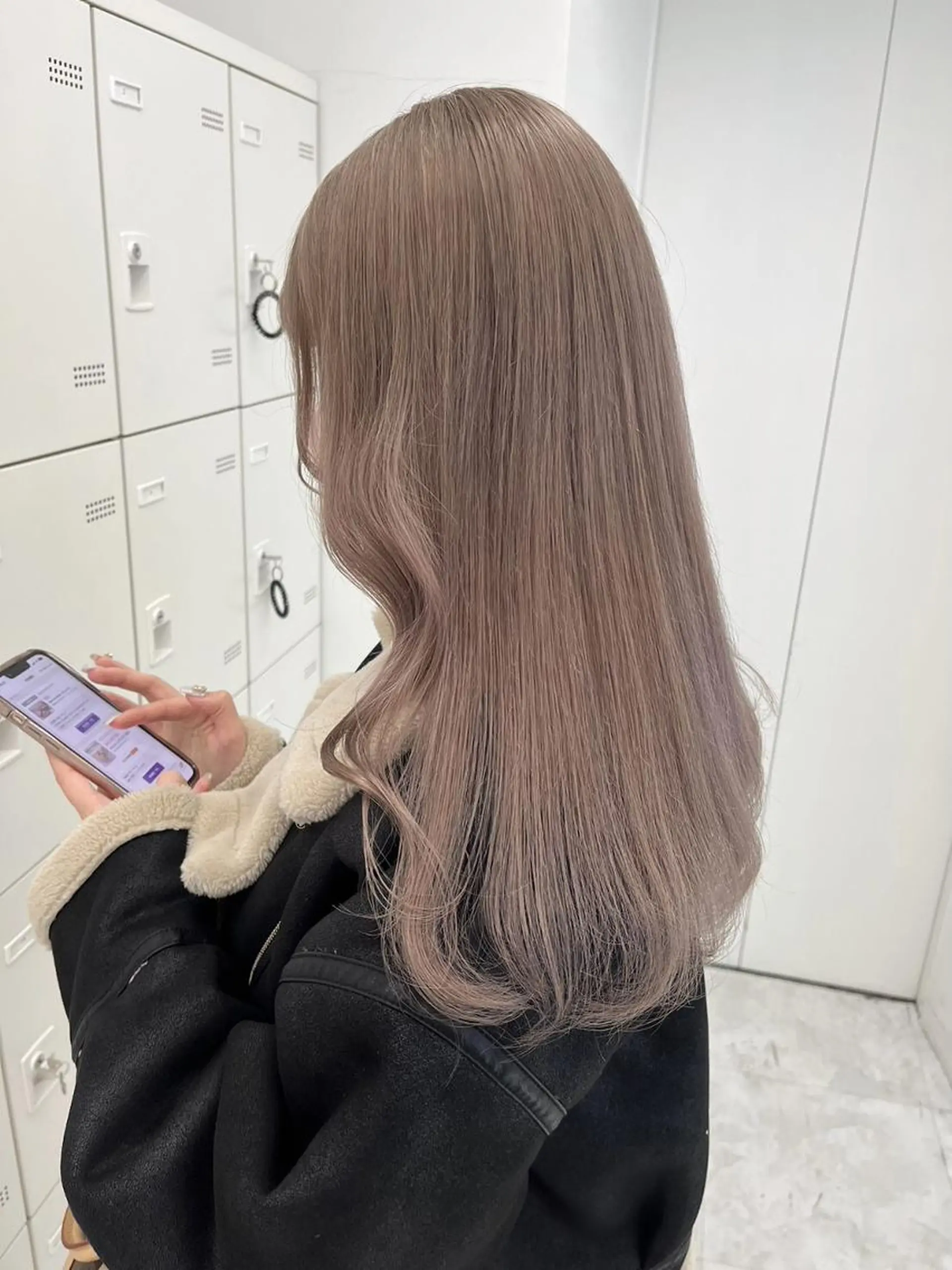 ミディアム カラー ベージュ‎/ダブルカ ラー/RINKA🎀のヘアスタイル