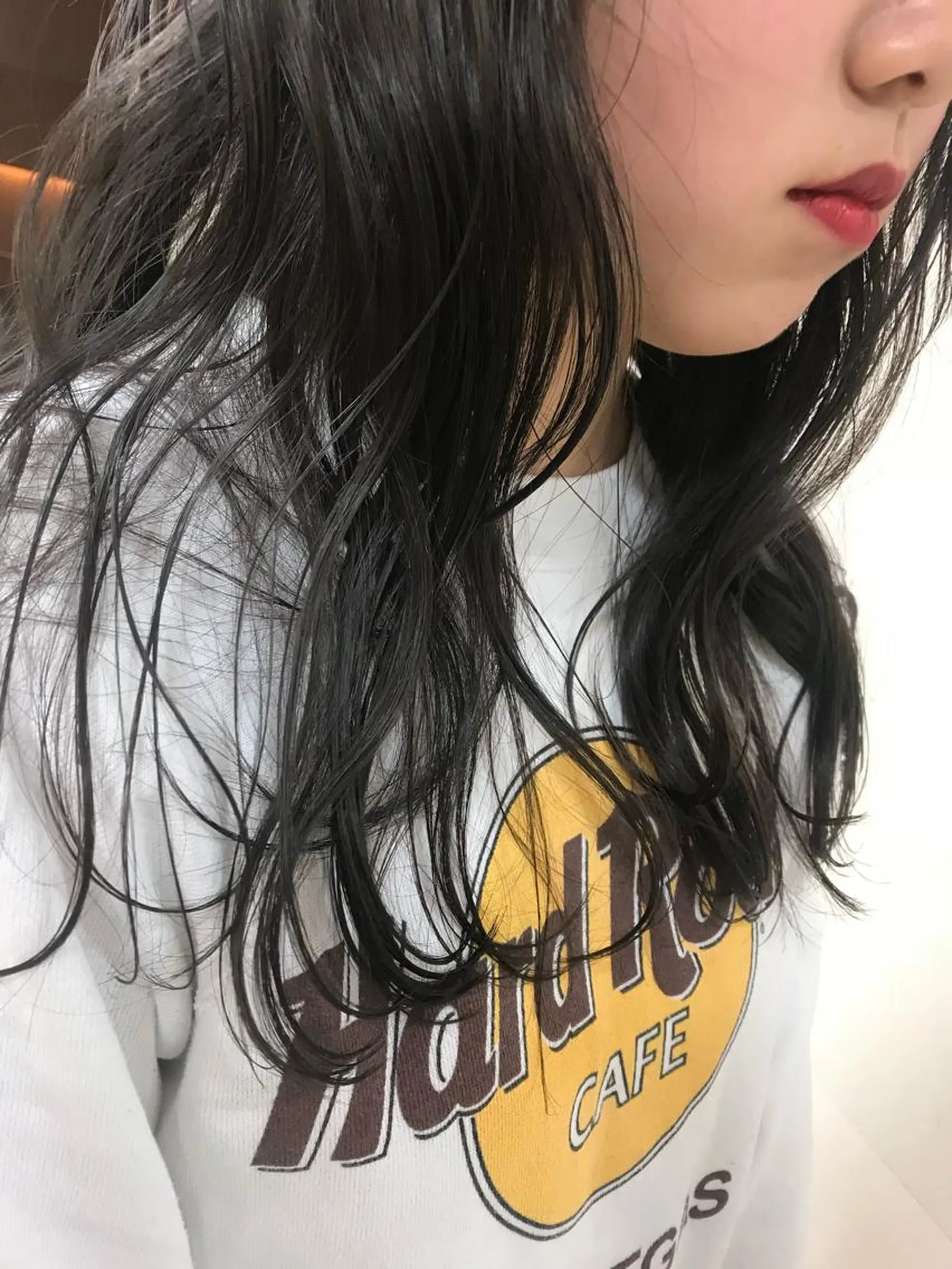 ロング カット ヘアカラー トリートメント デザインカラー🕊 石井萌のヘアスタイル