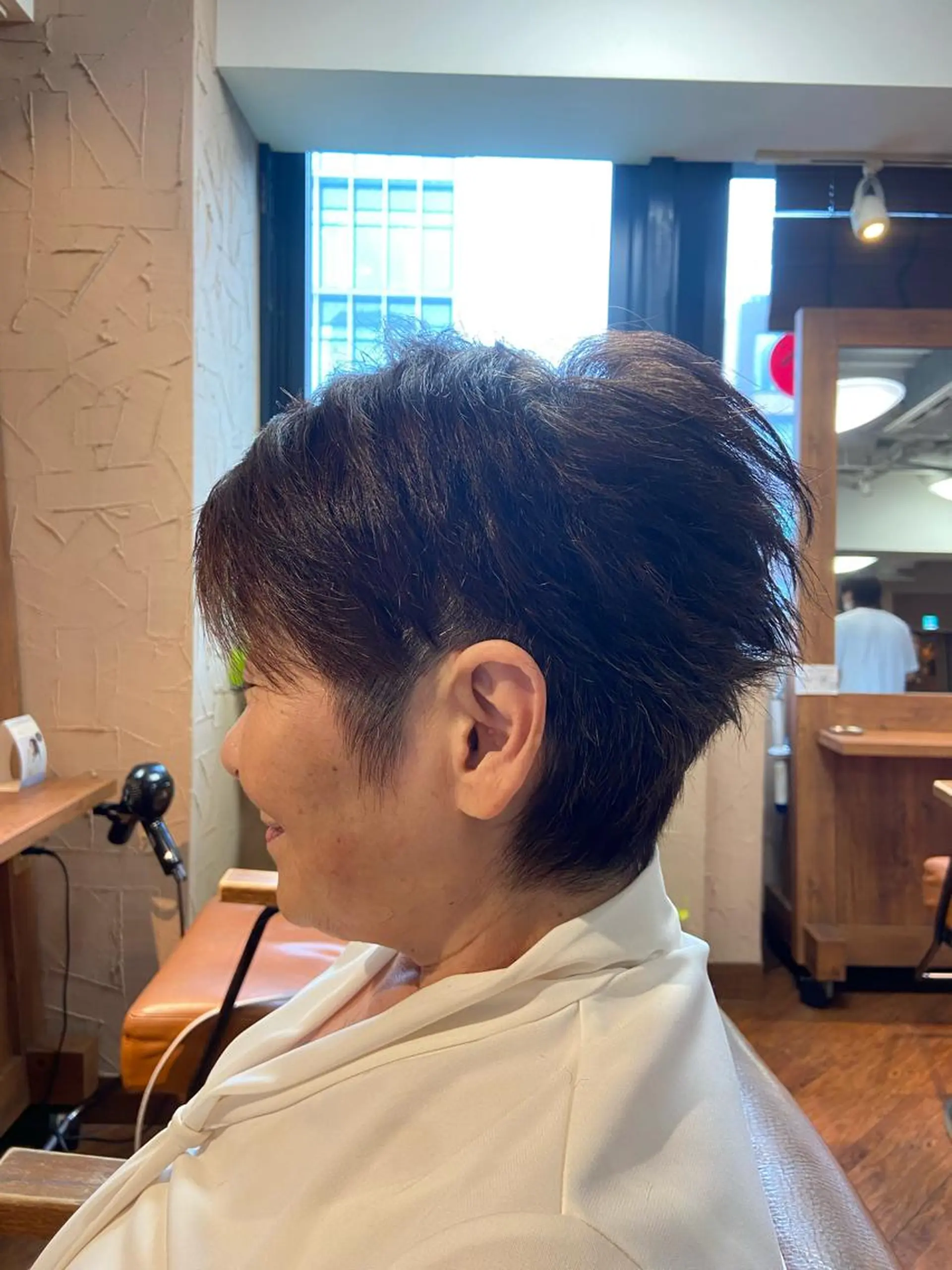 ショート カラー ショートヘア 鈴木慎一レイヤー ／ウルフ／ショートのヘアスタイル