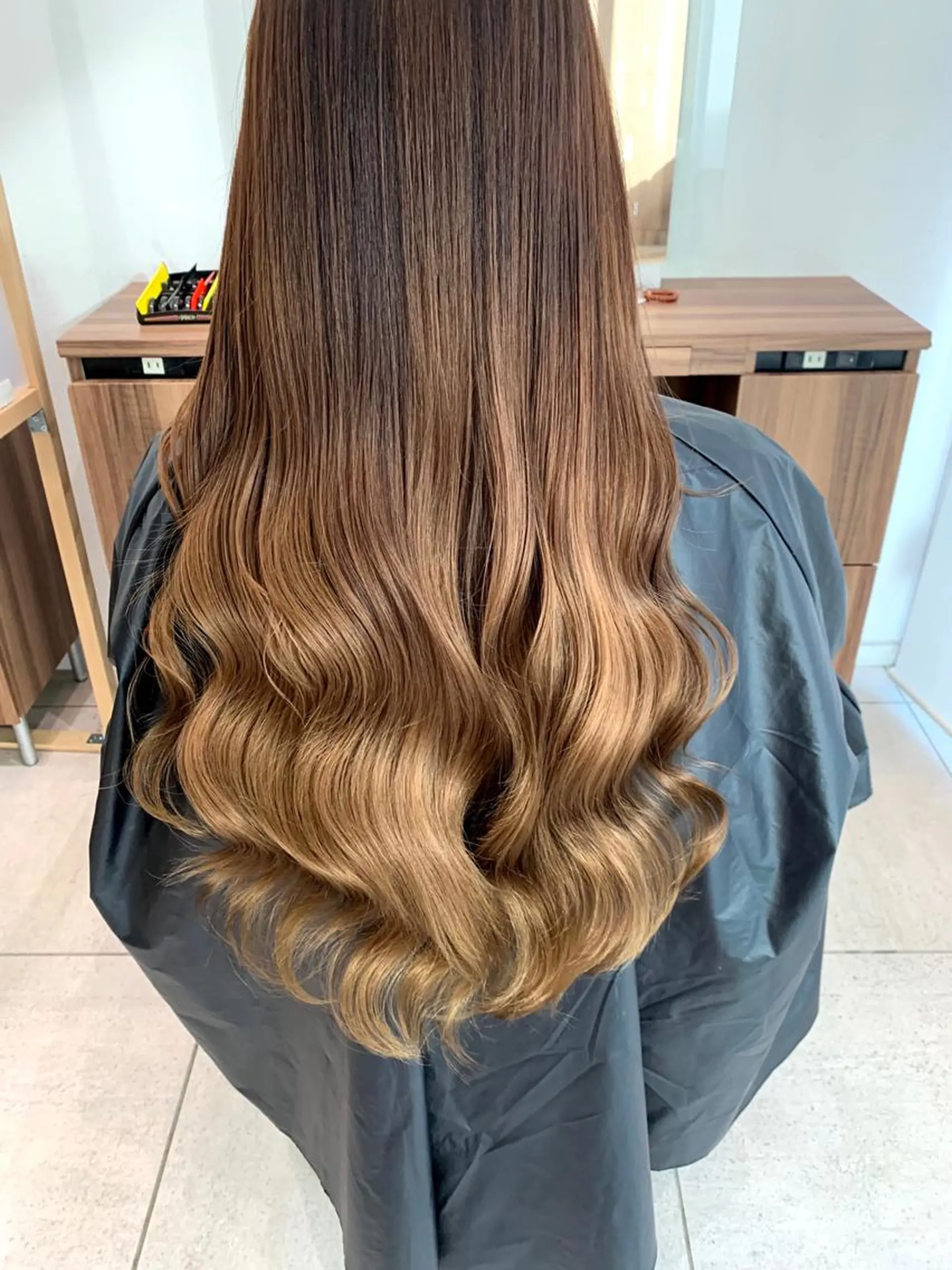 ロング 髪質改善 日野・八王子縮毛矯正 ワタナベリョウマのヘアスタイル