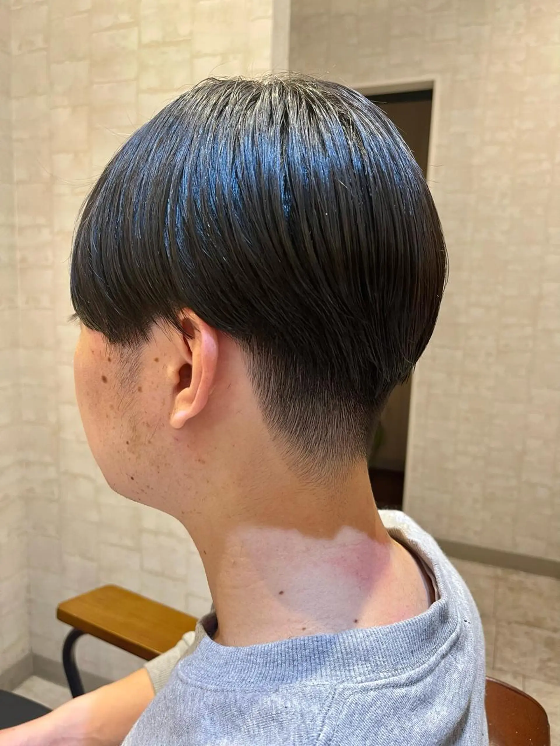 ショート カット 🍭透明感カラー 志賀拓海🍬🌈のヘアスタイル