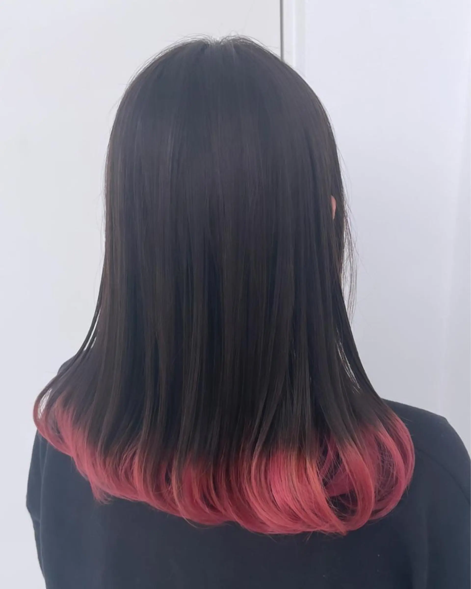 セミロング カラー ヘアアレンジ グラデーションカラー ピンクカラー ヘアカラー ✨髪のソムリエ✨ 岩川和生（店長）🦄のヘアスタイル