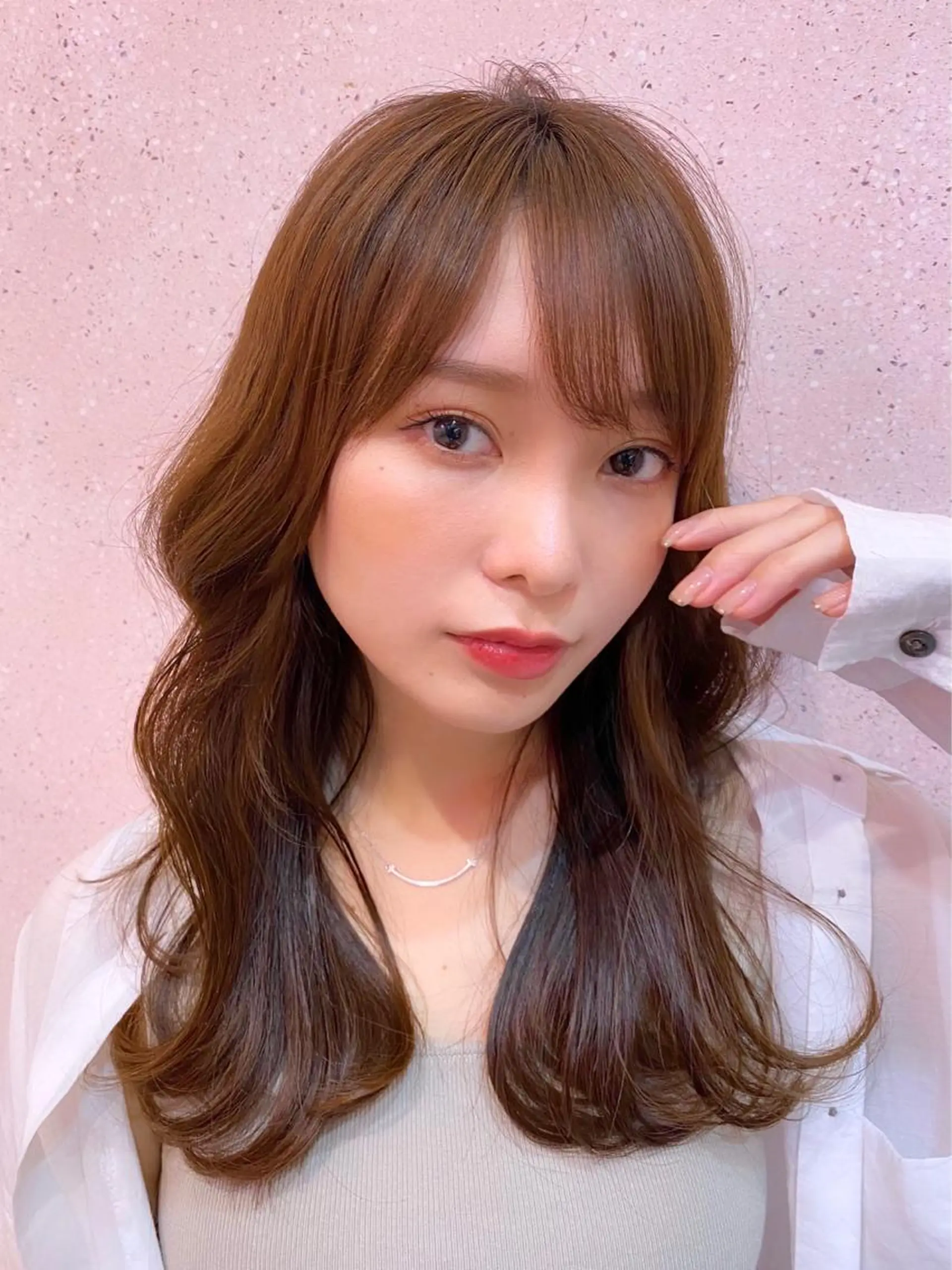 セミロング カラー シールエクステ セミロングパーマ ブリーチ ケアブリーチ ダブルカラー カット トリートメント 新宿/韓国風レイヤー 髪質改善/渋谷直樹のヘアスタイル