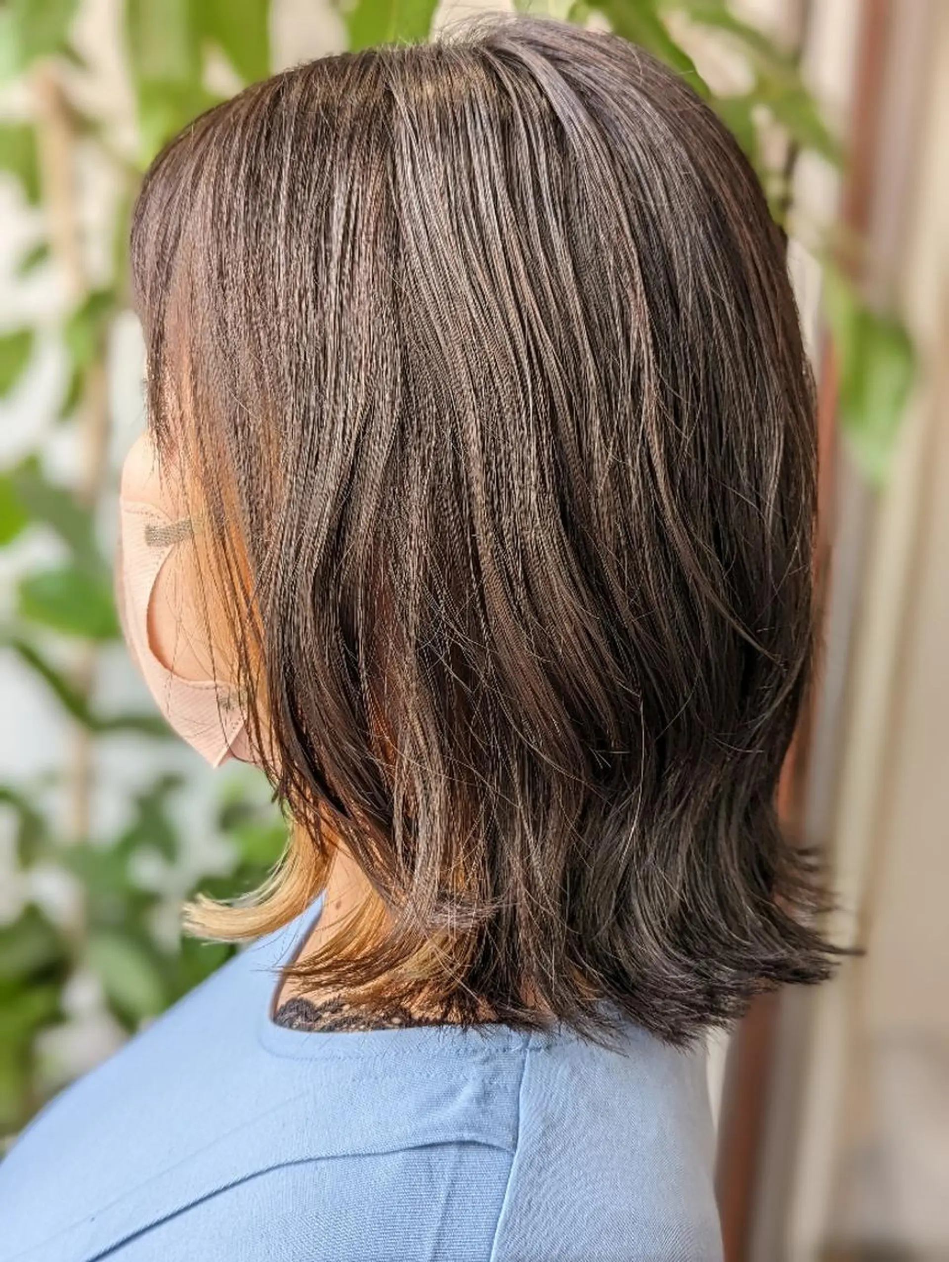 セミロング ヘアカラー トリートメント 髪質改善アンブリーチ 店長みやけななのヘアスタイル