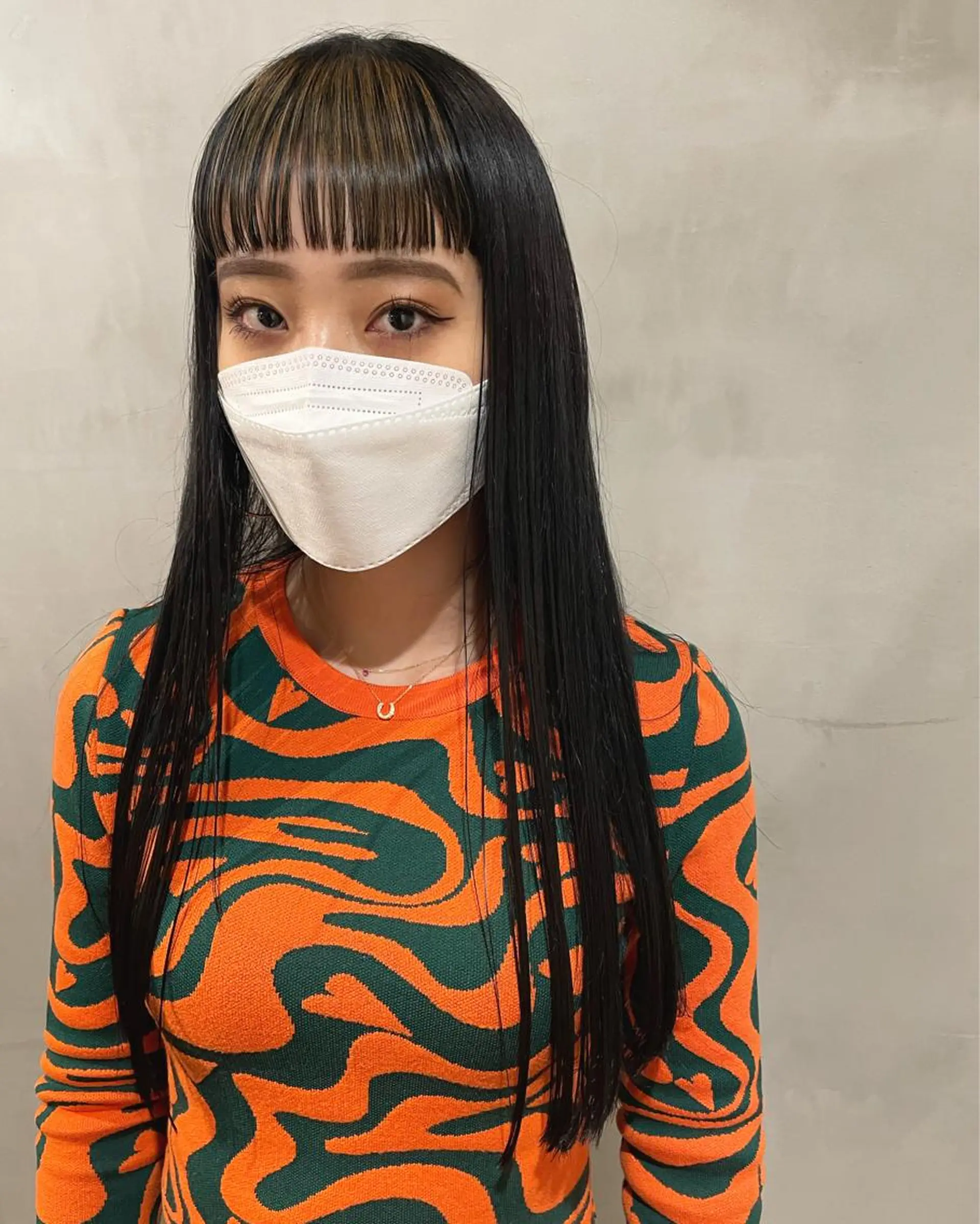 ロング カラー ハイライトカラー ハイライト カット ヘアカラー トリートメント 優 作のヘアスタイル