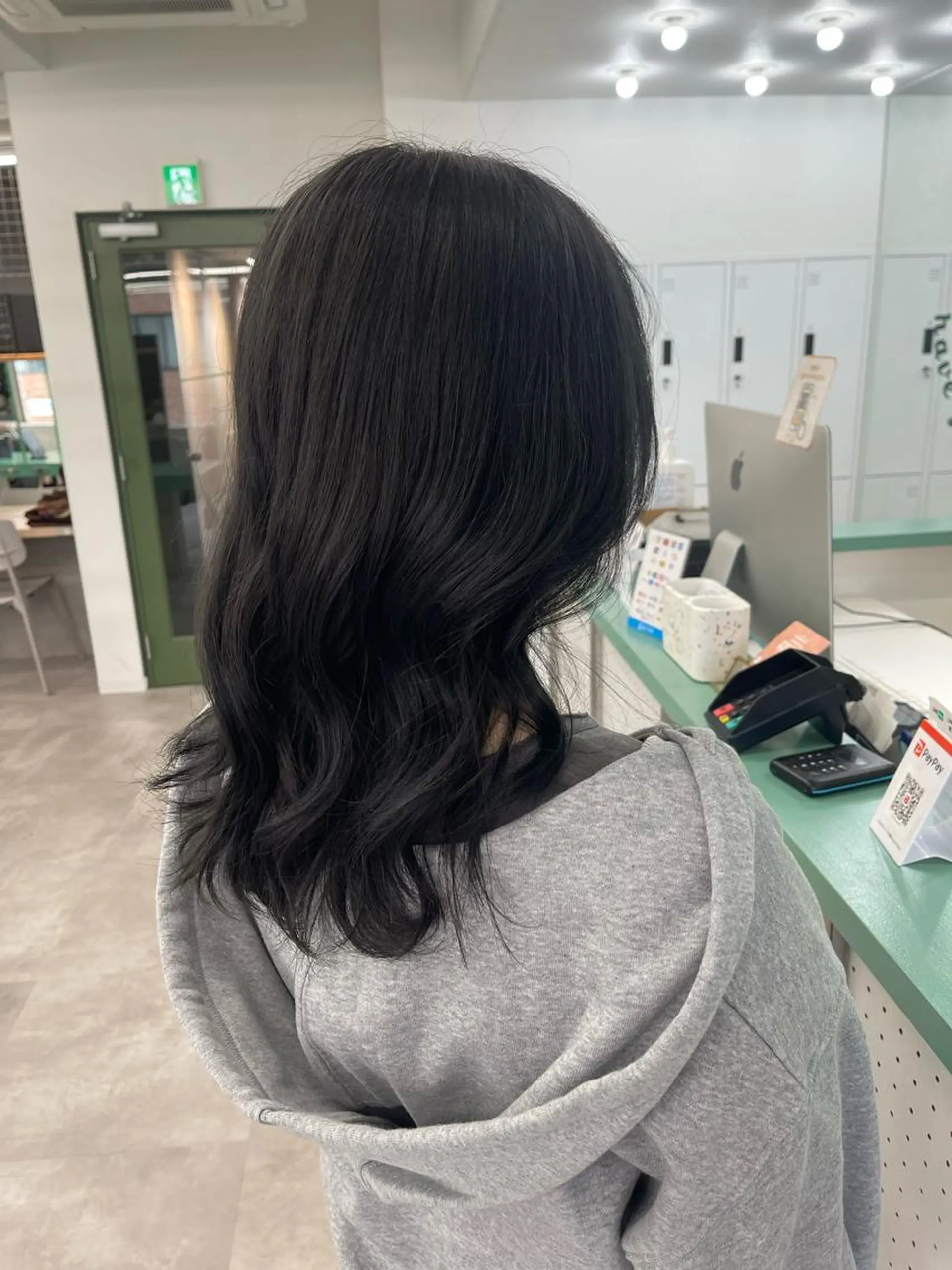 ロング カラー ブルーカラー ネイビーカラー 🌿新木 彩加🌿のヘアスタイル