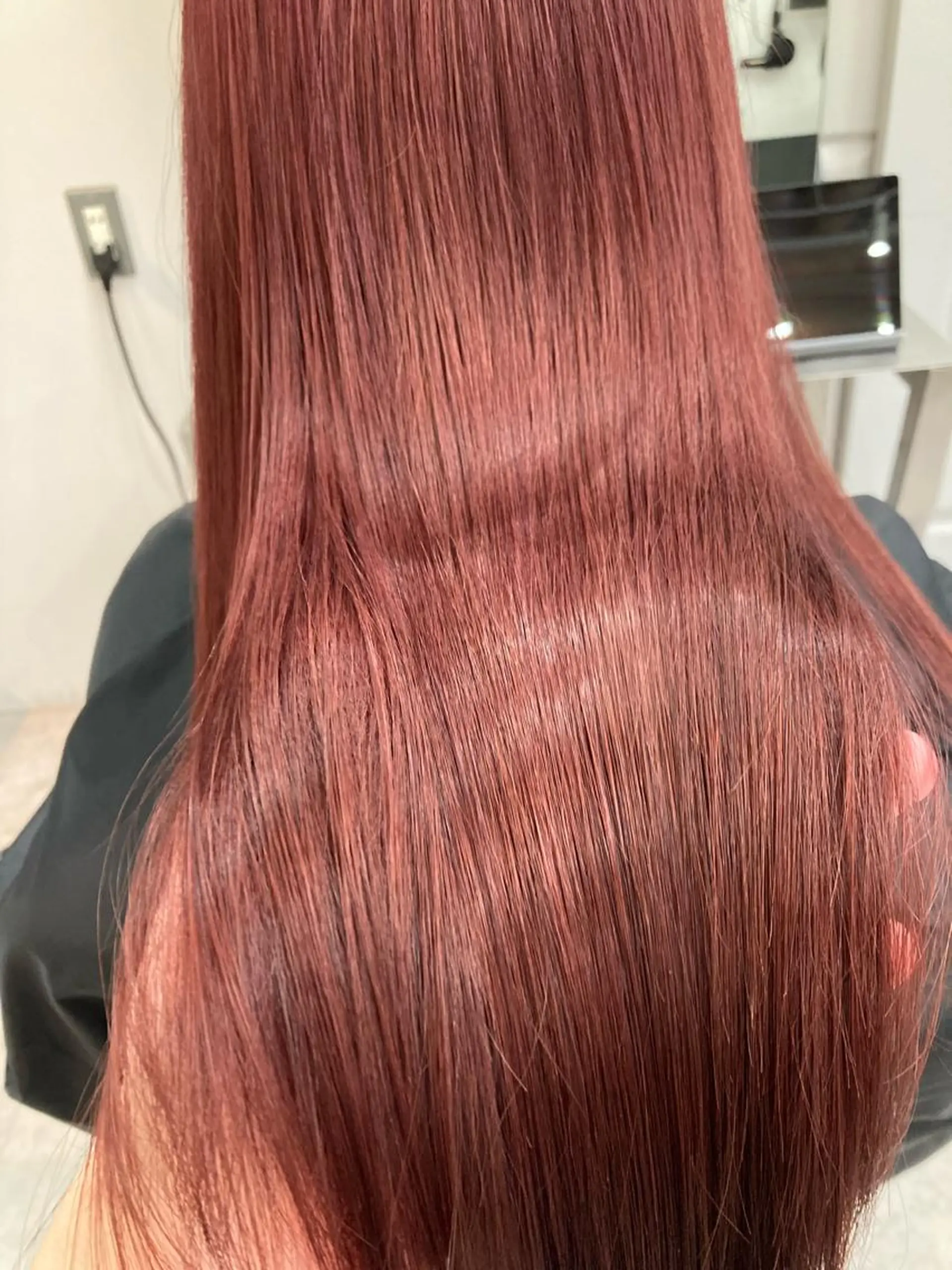 ロング カラー パーマ ヘアアレンジ メンズ キッズ ネイル マツエク・マツパ アイブロウ 髪質改善 縮毛矯正 トリートメント 酸性ストレート ストレートパーマ 🎀盛れる顔周り×レ イヤー×透明感/米田のヘアスタイル