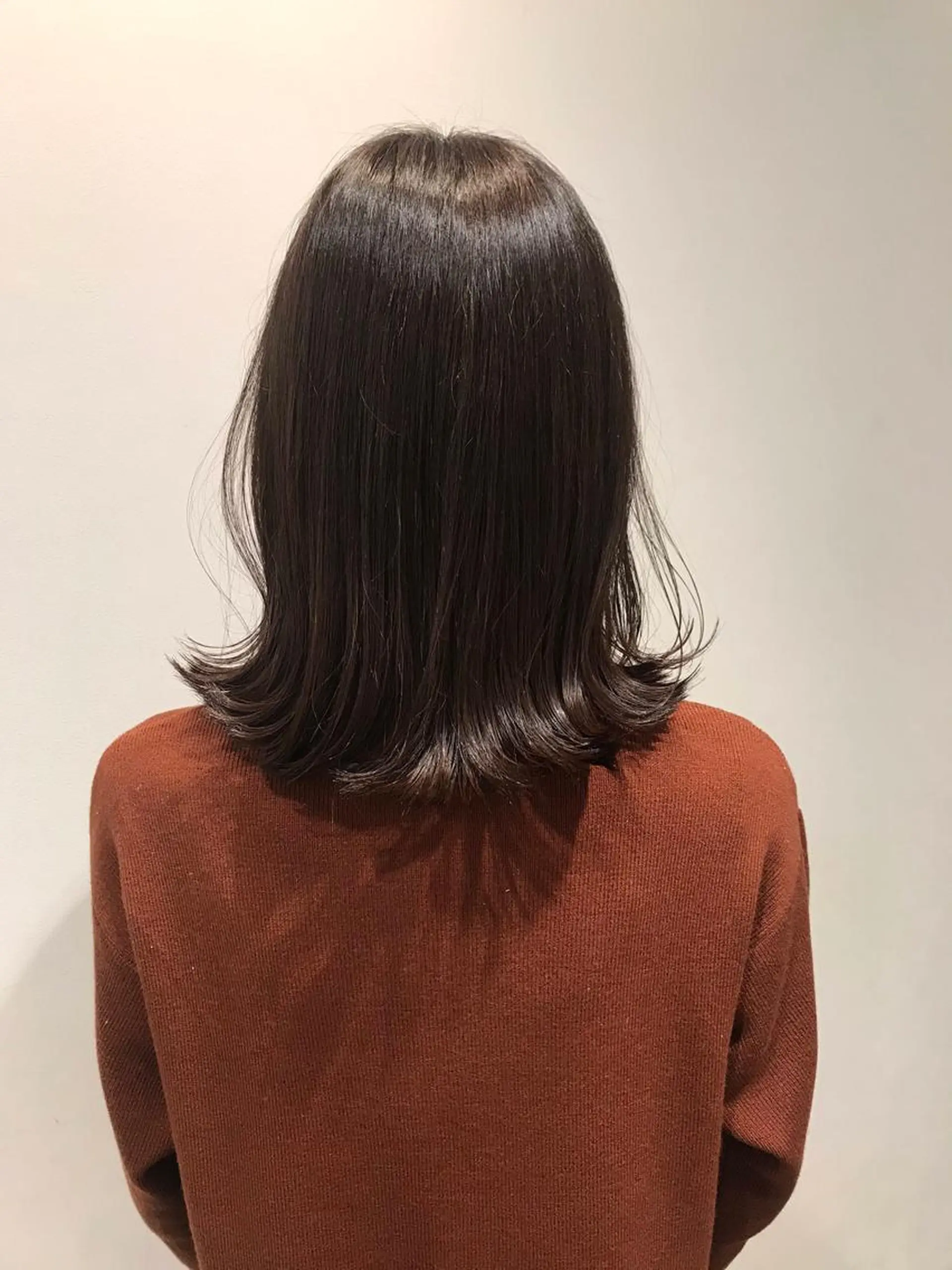 ミディアム カラー ROBBY表参道所属・木村【ショート/ 耳だしショート】のヘアスタイル