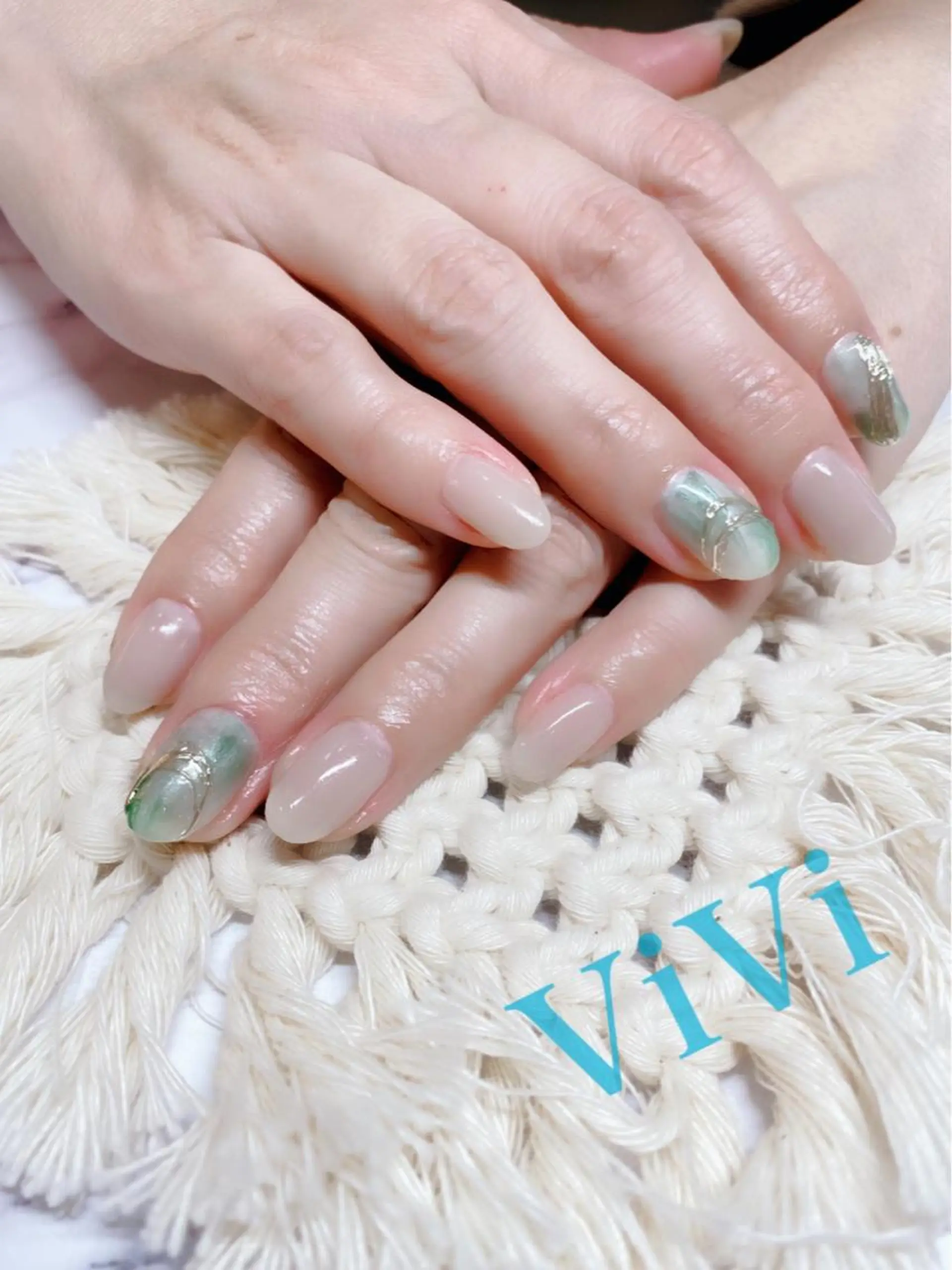 ネイル ハンドネイル nailsalon ViViのネイルデザイン