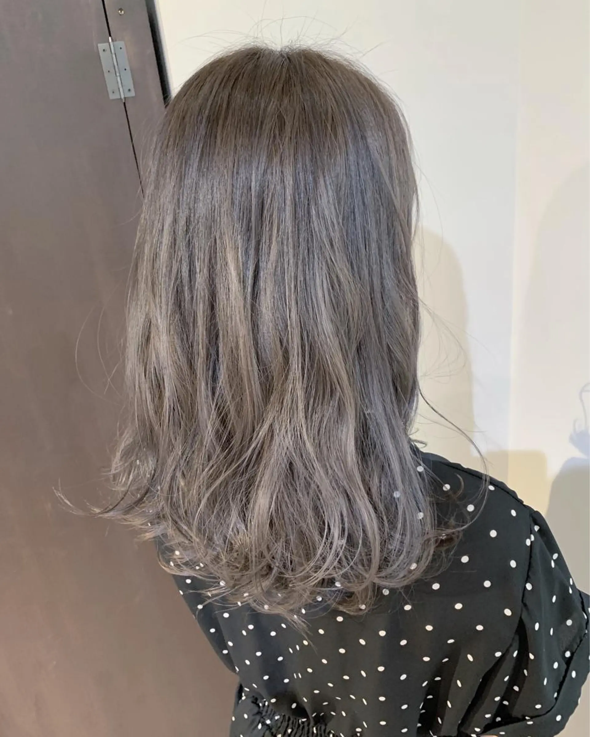 セミロング カラー グレージュ カット ヘアカラー トリートメント ヘッドスパ TOPstylist ✂️フセケイタ✂️のヘアスタイル