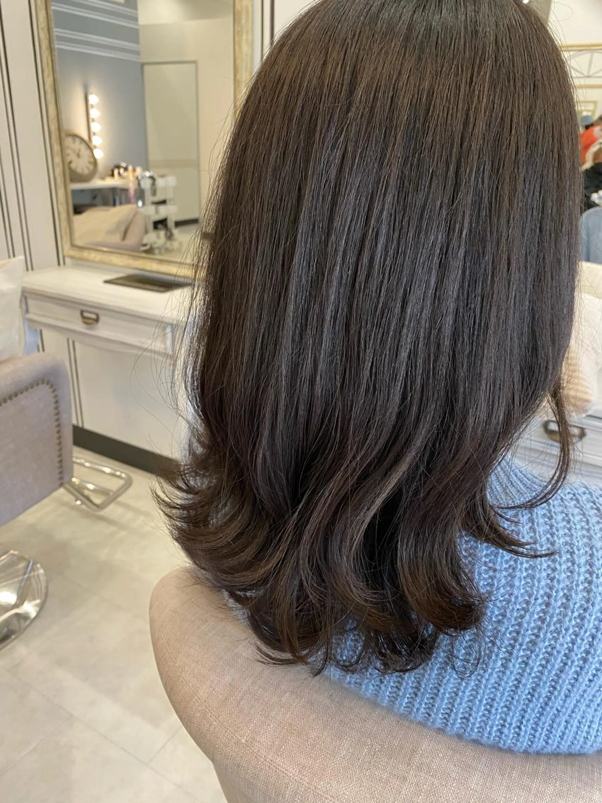 セミロング カット トリートメント eclat suzumiのヘアスタイル