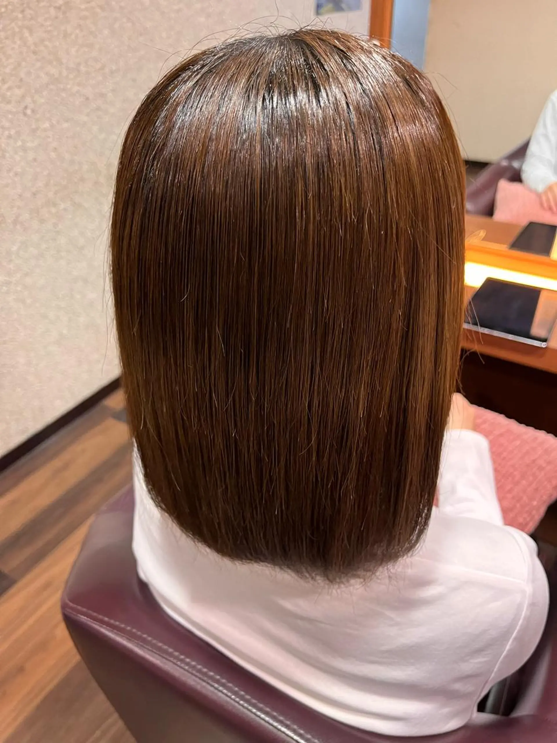 ミディアム 縮毛矯正 サイトウ ナツキのヘアスタイル