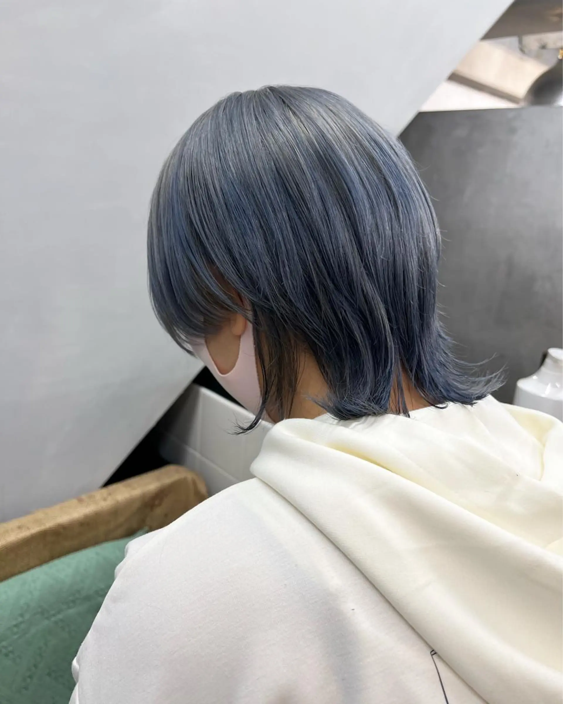 ミディアム カラー 垢抜けハイトーン×ブ ロウリストAZUKIのヘアスタイル