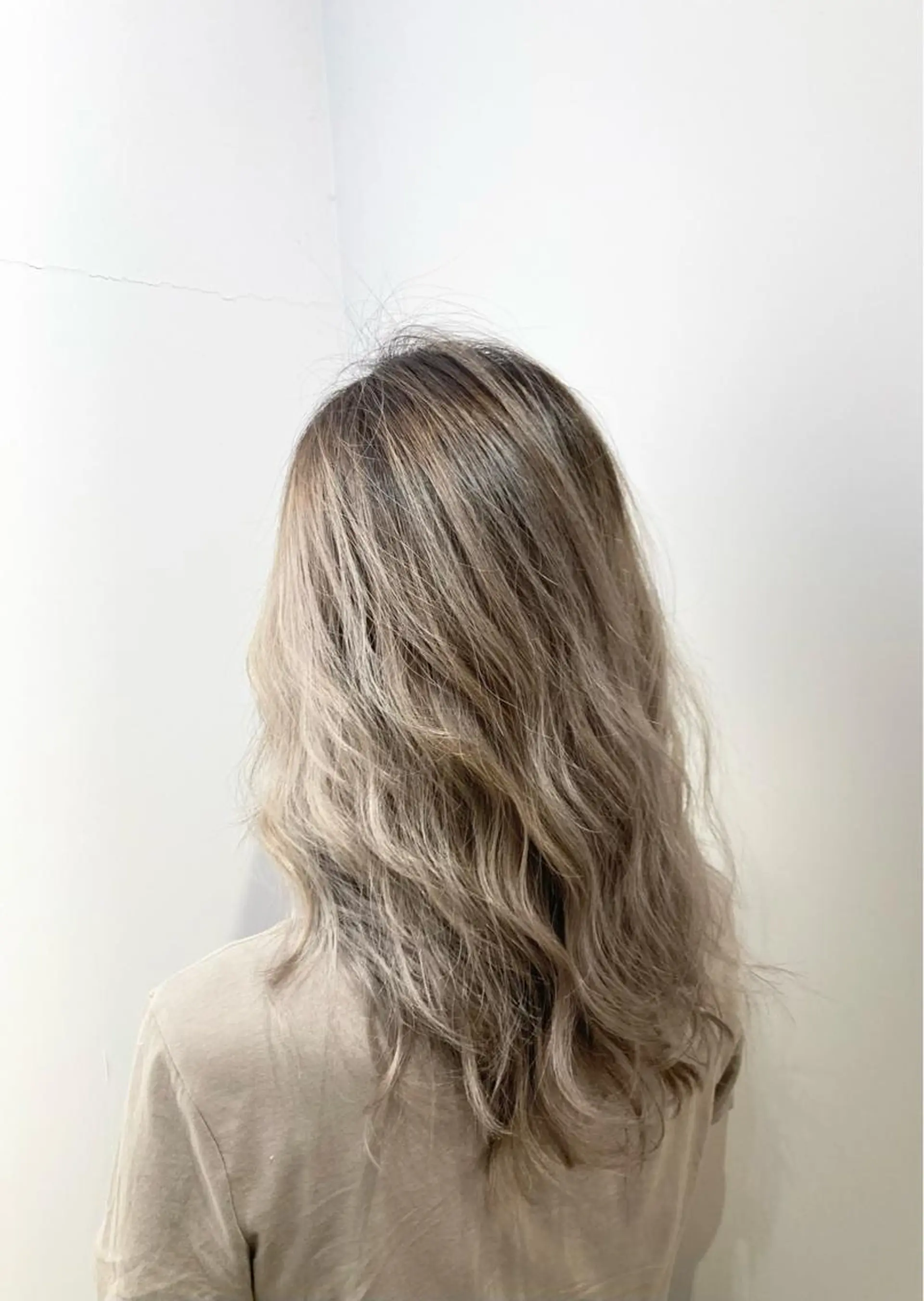 カラー 🌈Agu hair 副店長/岩渕蓮のヘアスタイル