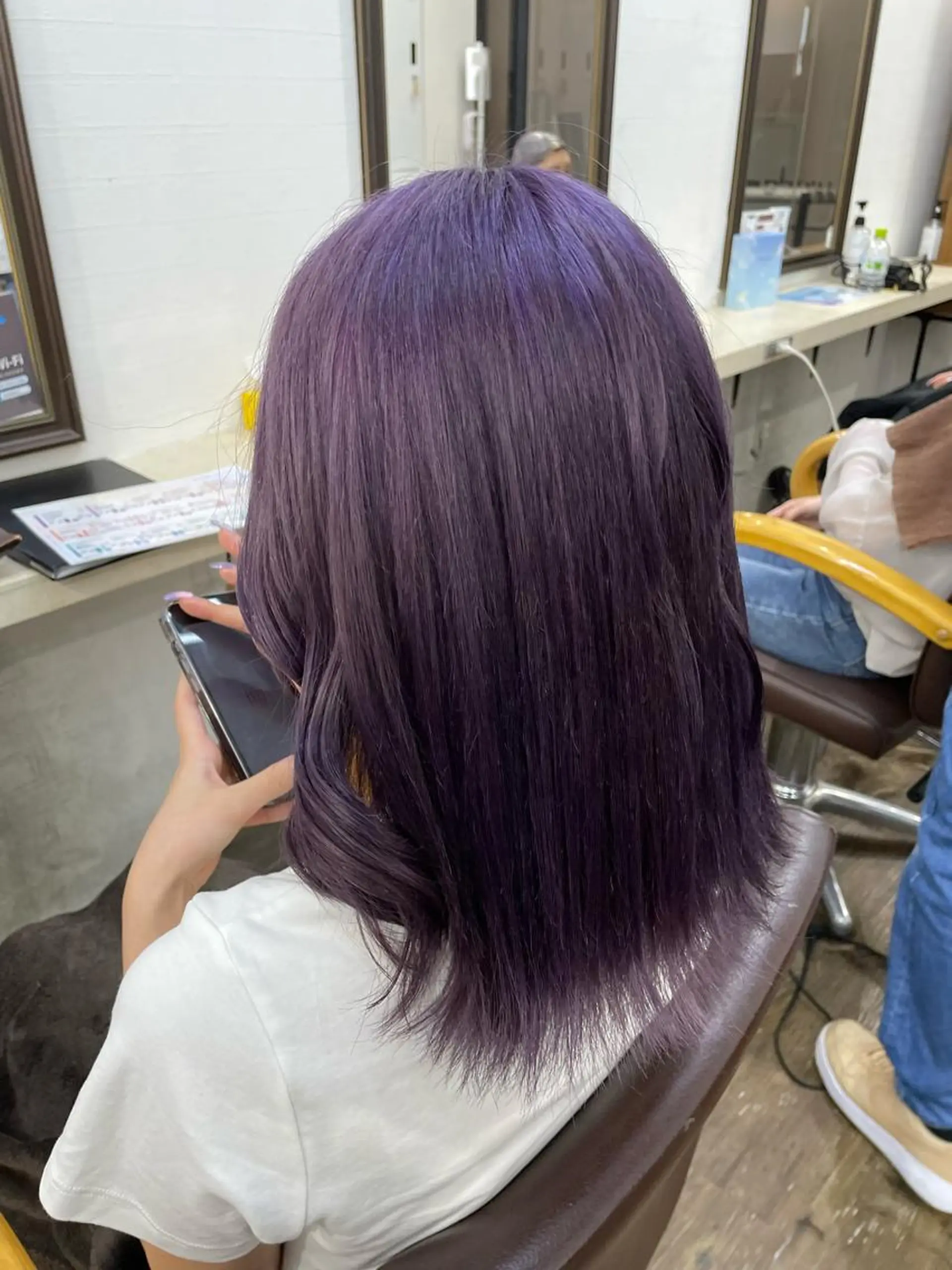 セミロング 田子🦋ハイトーン 🫐耳つぼジュエリーのヘアスタイル