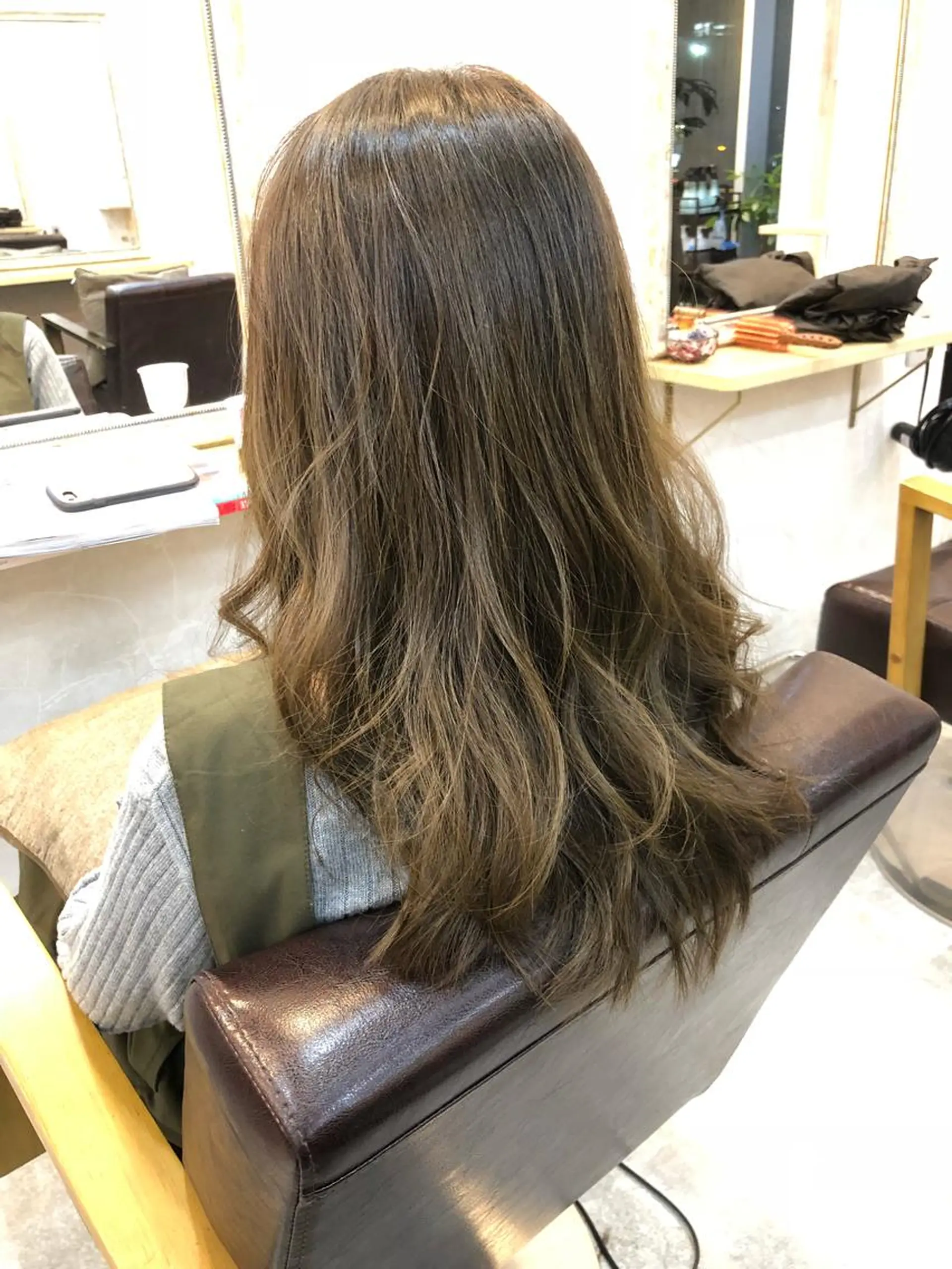 ロング カラー 縮毛矯正・髪質改善 人気No1🩶北島のヘアスタイル