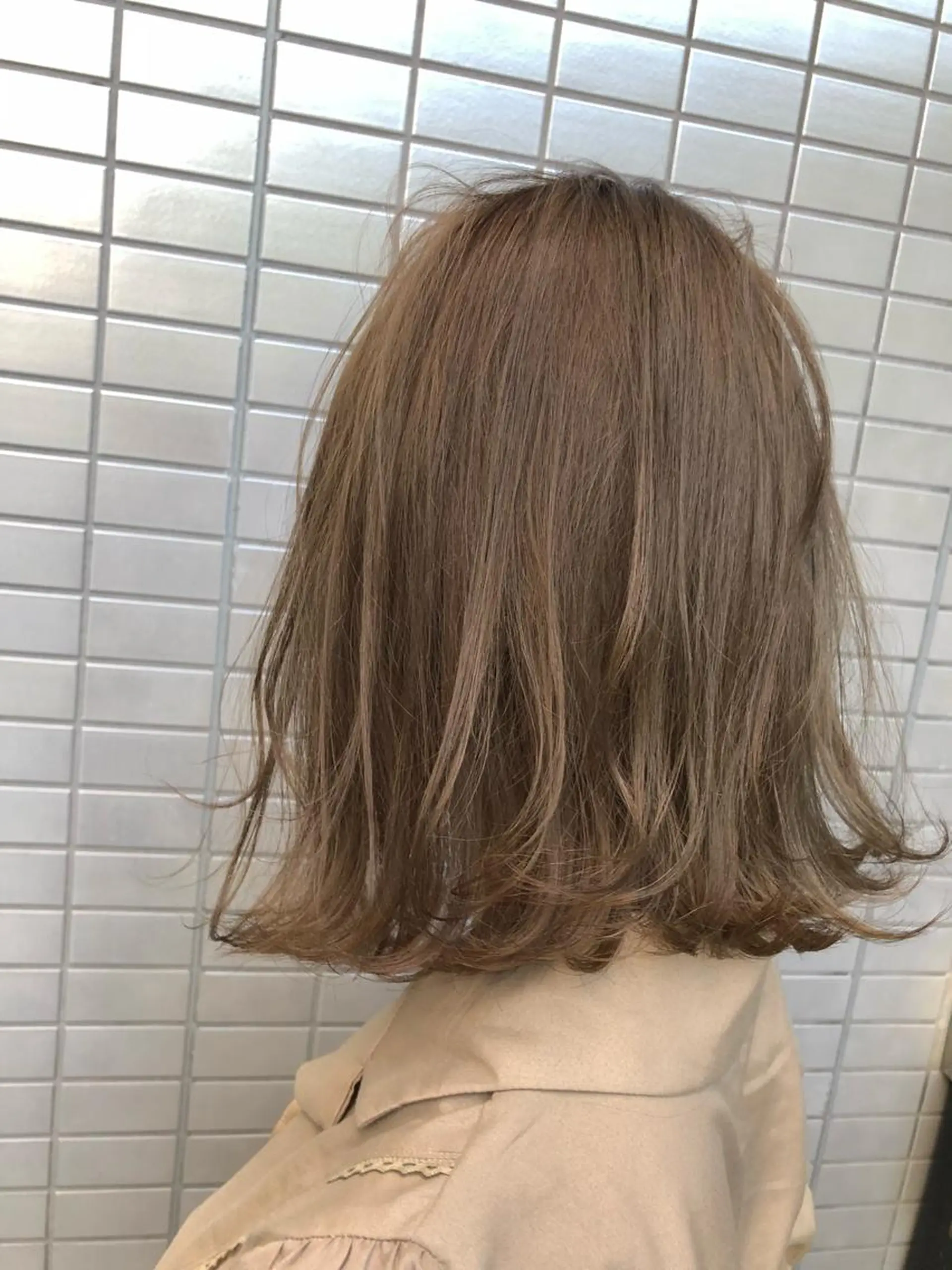 ミディアム アッシュ ヘアカラー FERNA池袋所属・マンツーマン施術✂︎ 金田尚久🎨のヘアスタイル