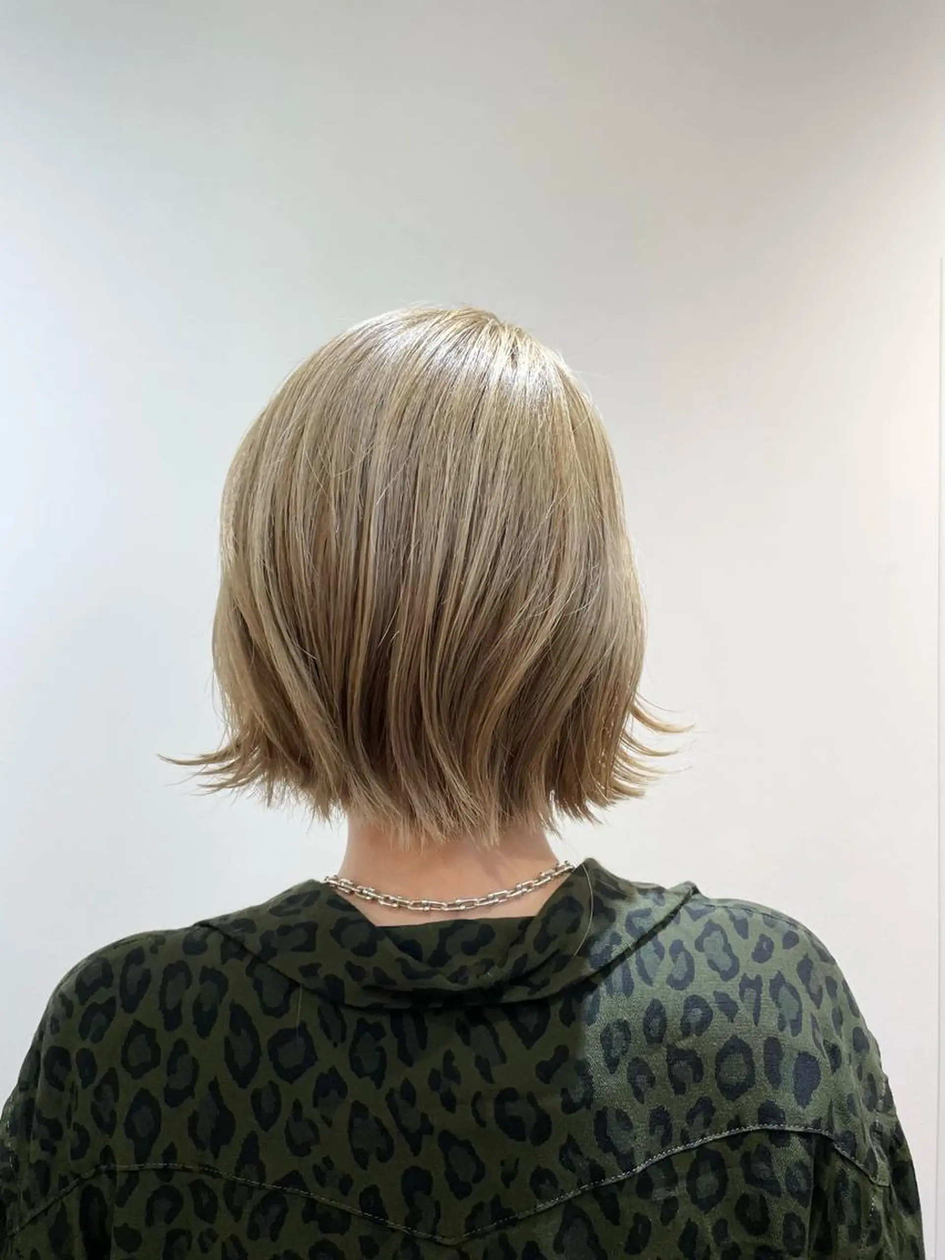 カラー ベージュカラー ハイトーンカラー ハイトーンベージュ ハルカ ・のヘアスタイル